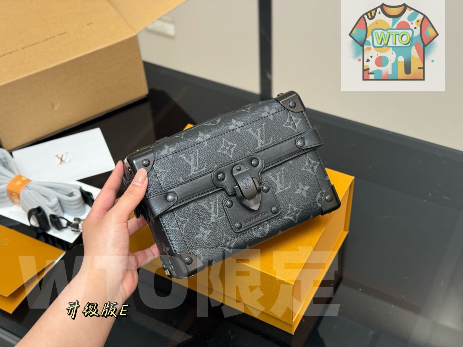 今日 Louis Vuitton ルイヴィトン ミニソフトトランク ボックスバッグ シリーズ 可愛らしい方形デザインで細部も充実