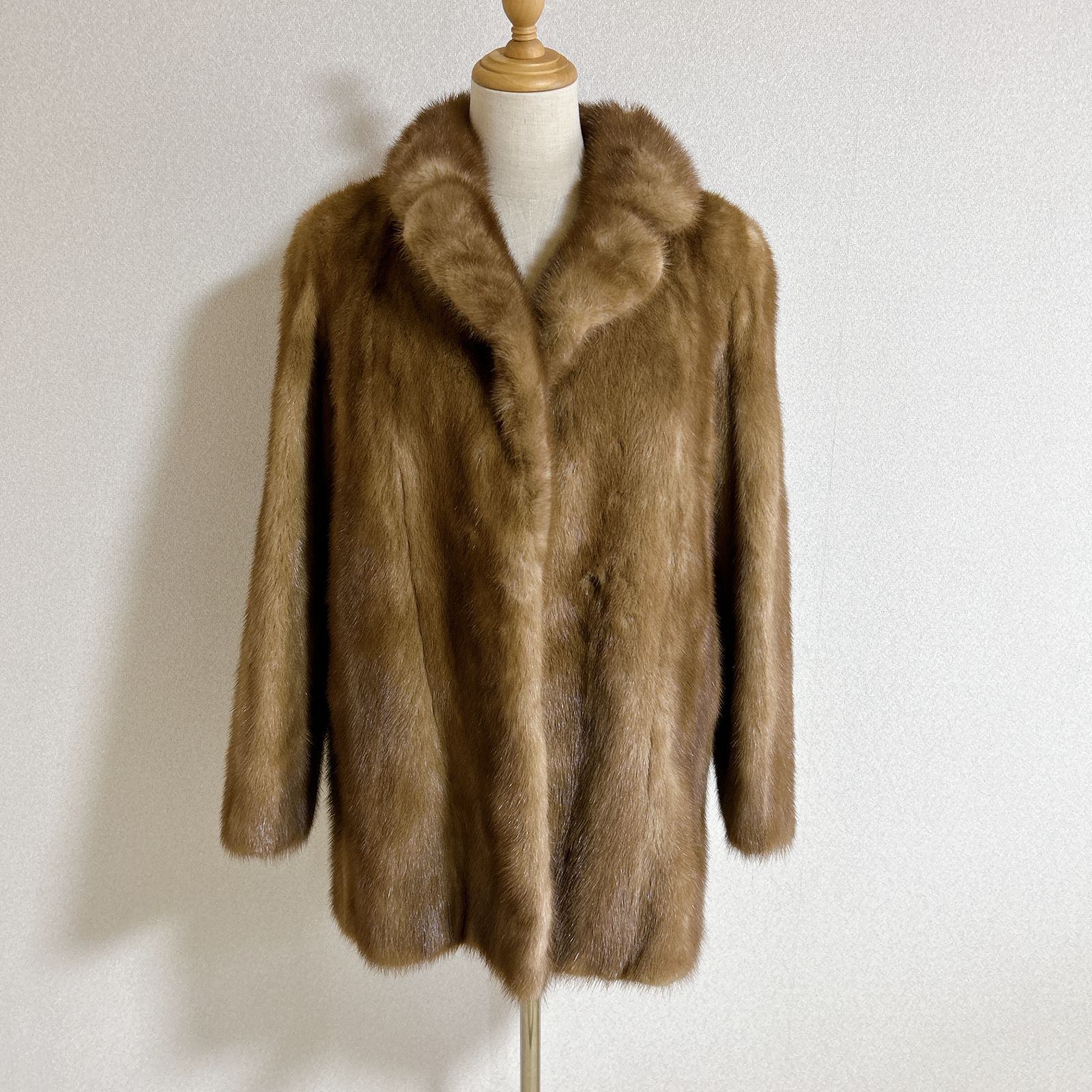 MATSUZAKAYA FUR 毛皮 ミンク コート ベージュ系 ネーム入り 9号 中古