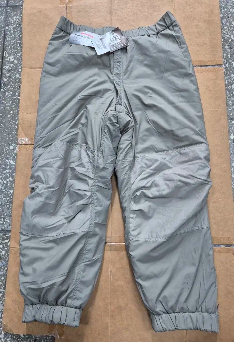 ミリタリー 3世代 レベル7 プリマロフト パンツ ミディム レギュラー
