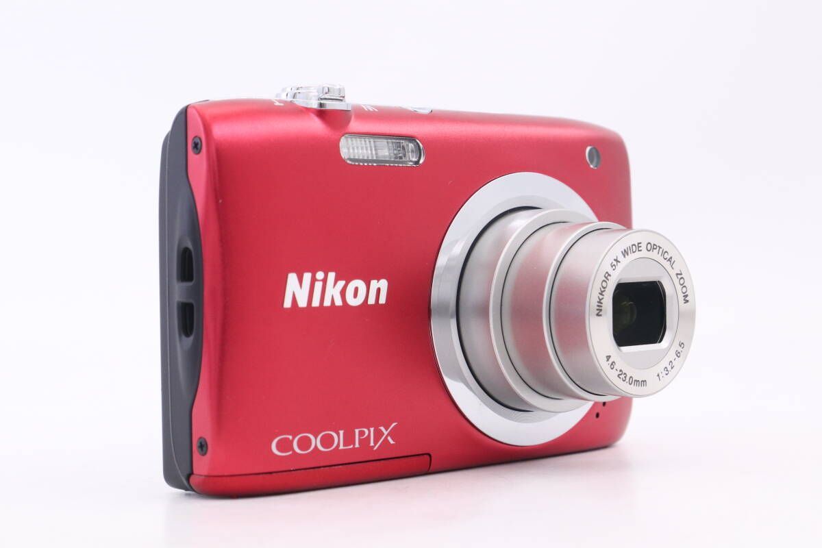 コンパクトデジタルカメラ レッド