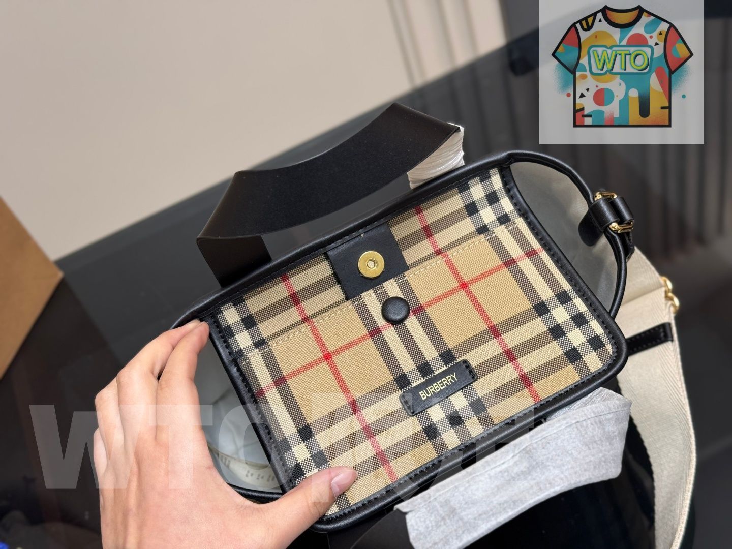 Burberry ショッピングバッグ