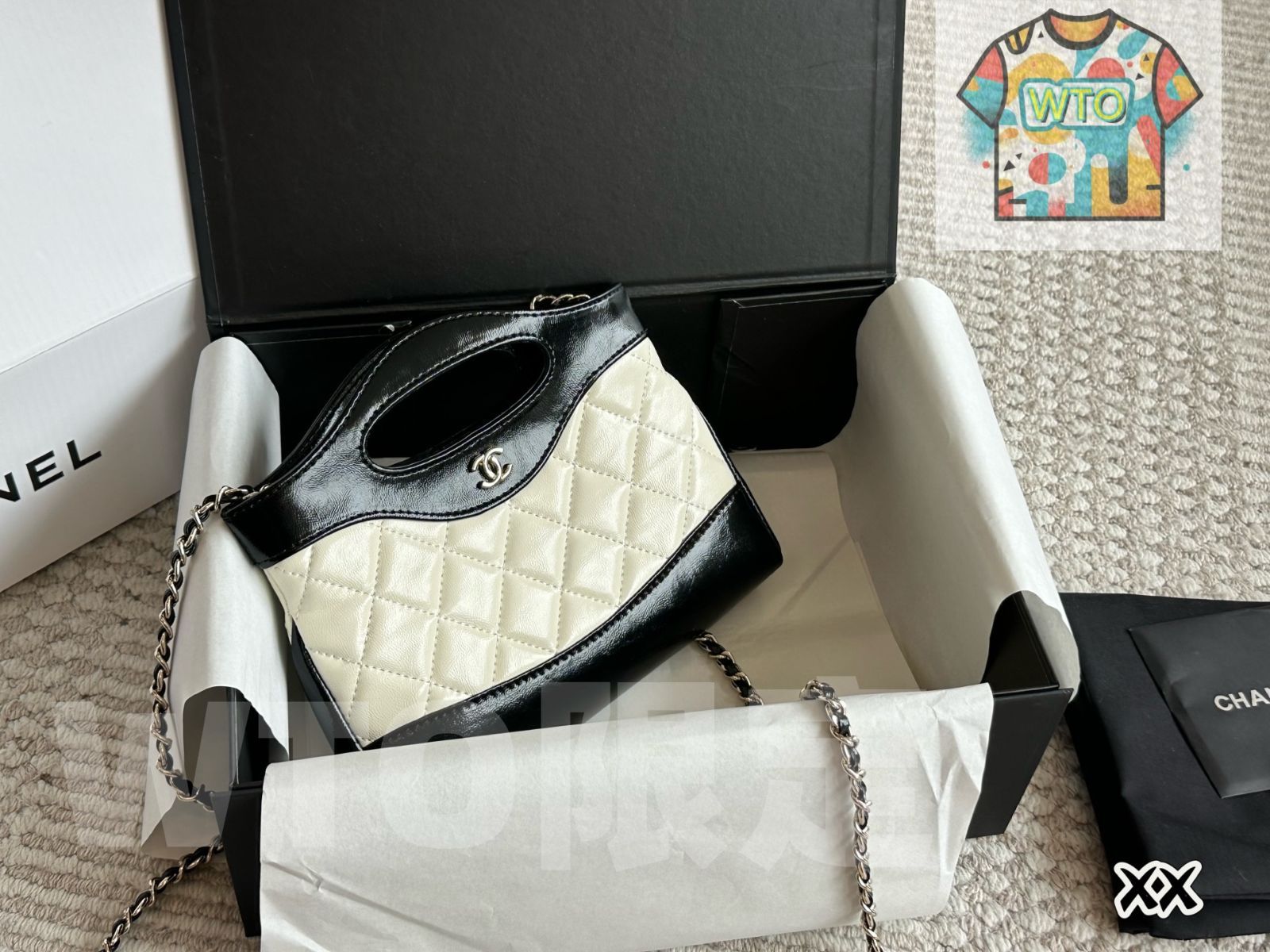 今日 Chanel 23A ミニ 31 バッグ 22×14.5cm