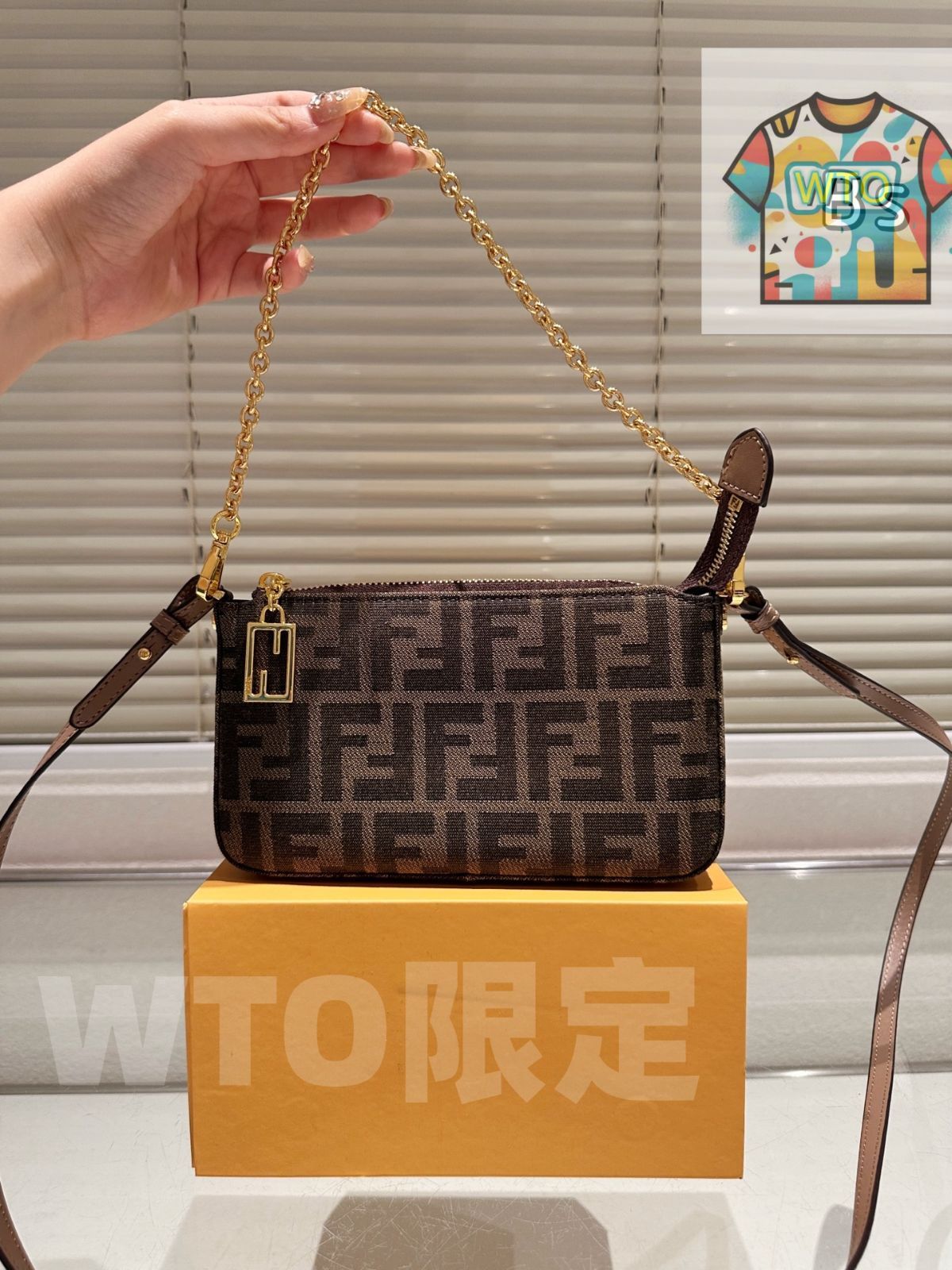 今日 Fendi フェンディ マージャンバッグ シリーズ チェーンとベルトを自在に切り替え な特徴