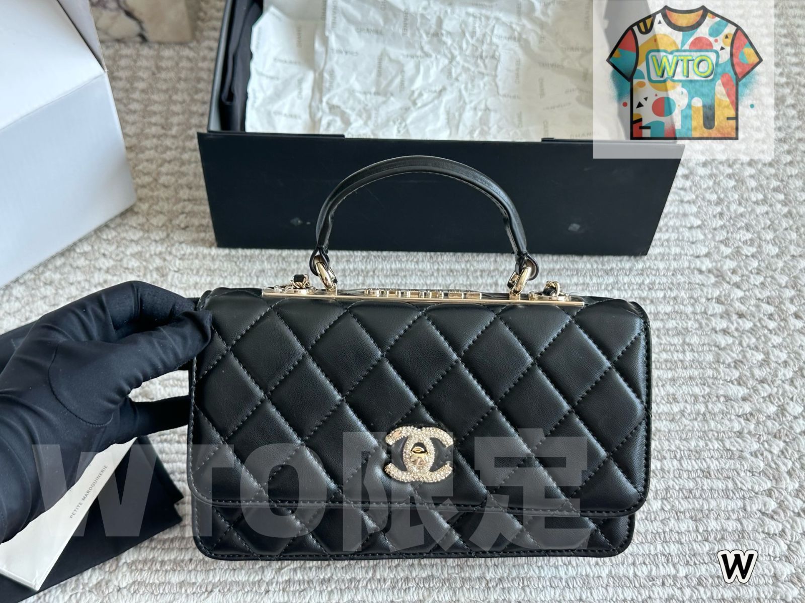 Chanel シャネル