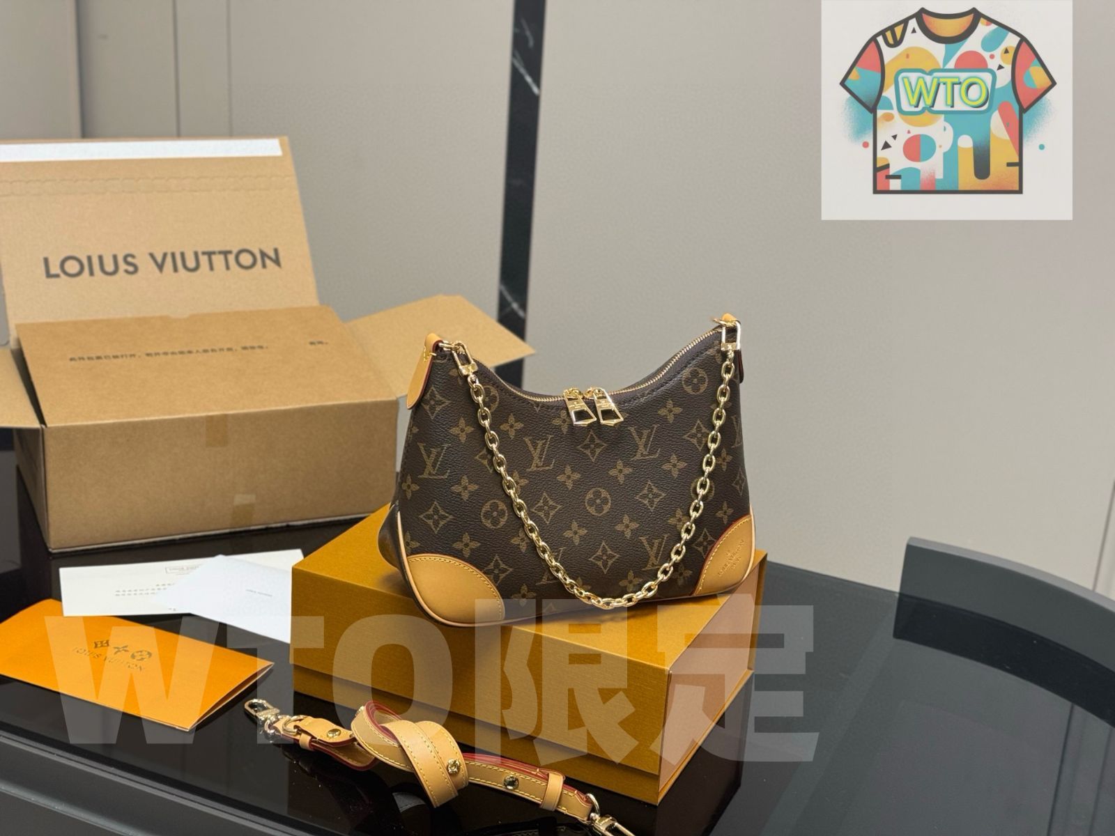 今日 Louis Vuitton ルイ ヴィトン 折りたたみ式ボックス付き ヴィンテージショルダーバッグ 肩帯 チェーン付き