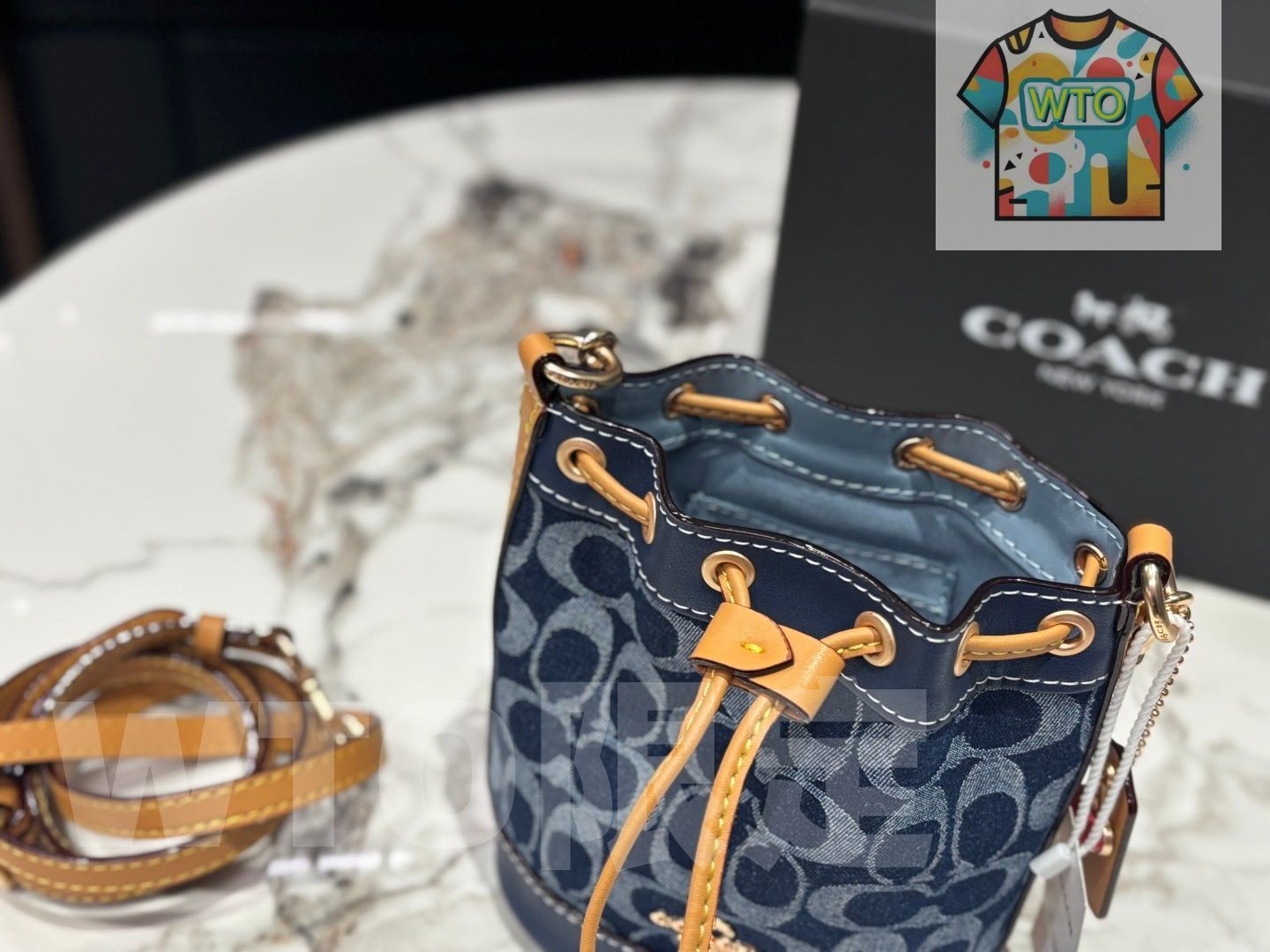 レラックスした雰囲気の立体的なデザイン ギフトボックス付き