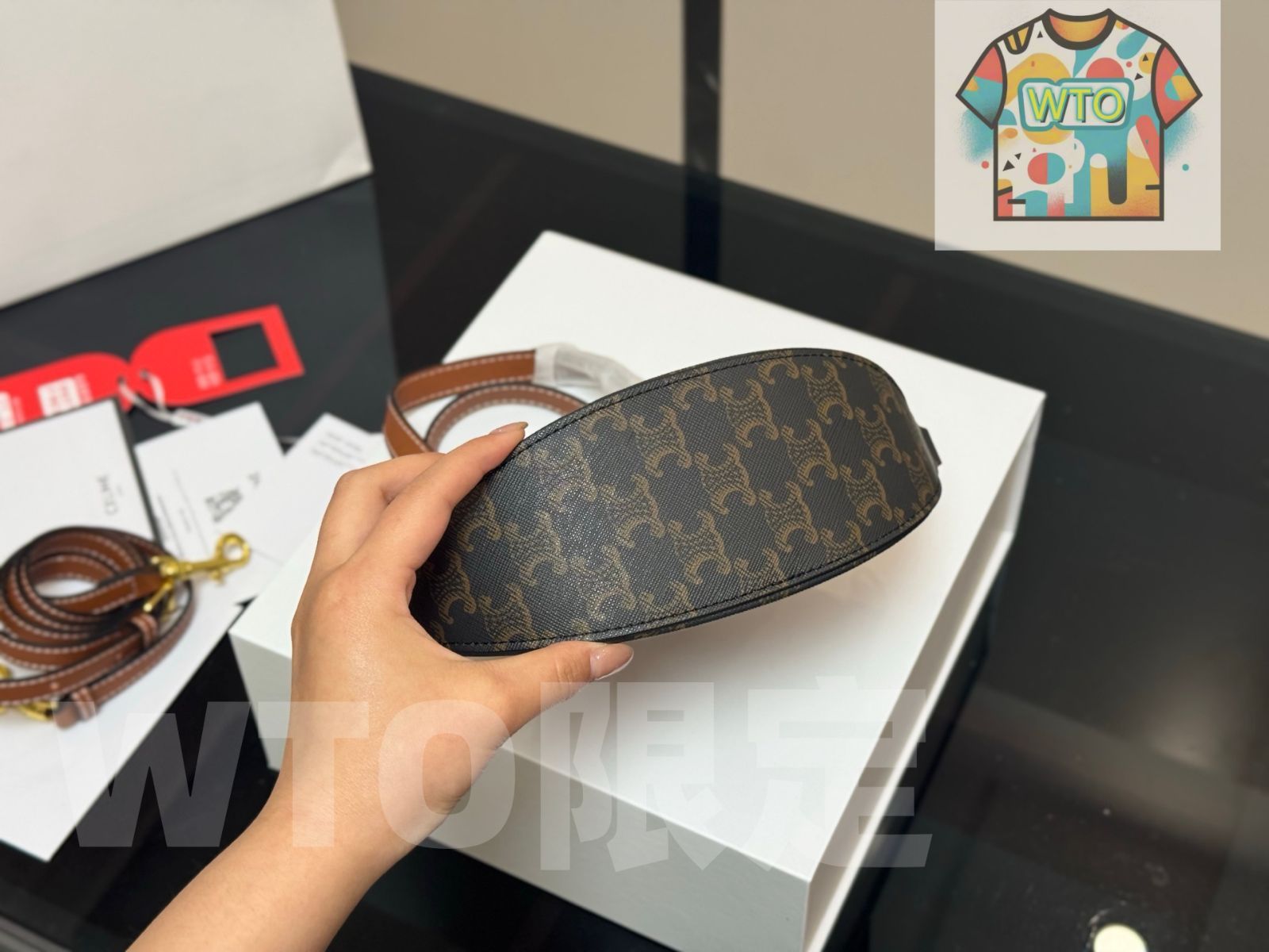 ギフトボックス付き ポーチバッグシリーズ