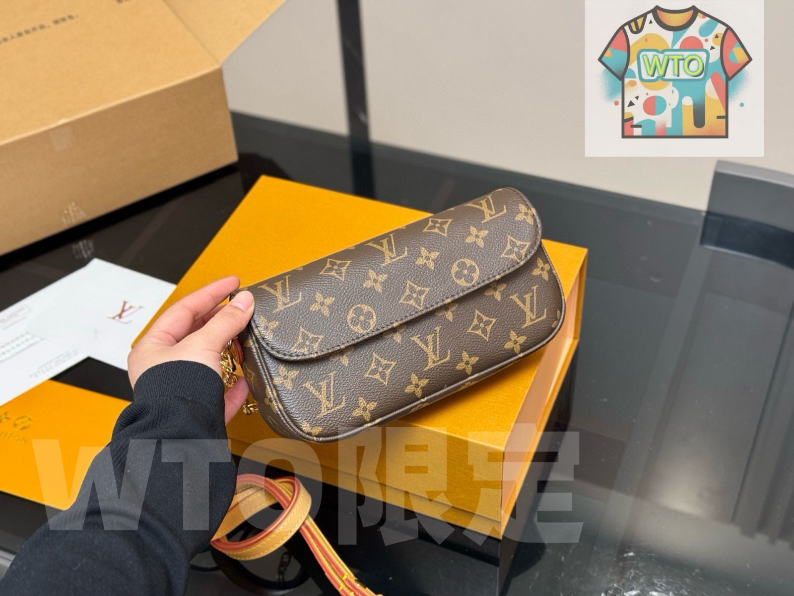 今日 Louis Vuitton ルイ ヴィトン アイビーWOCシリーズ ダブルチェーン付きデザイン