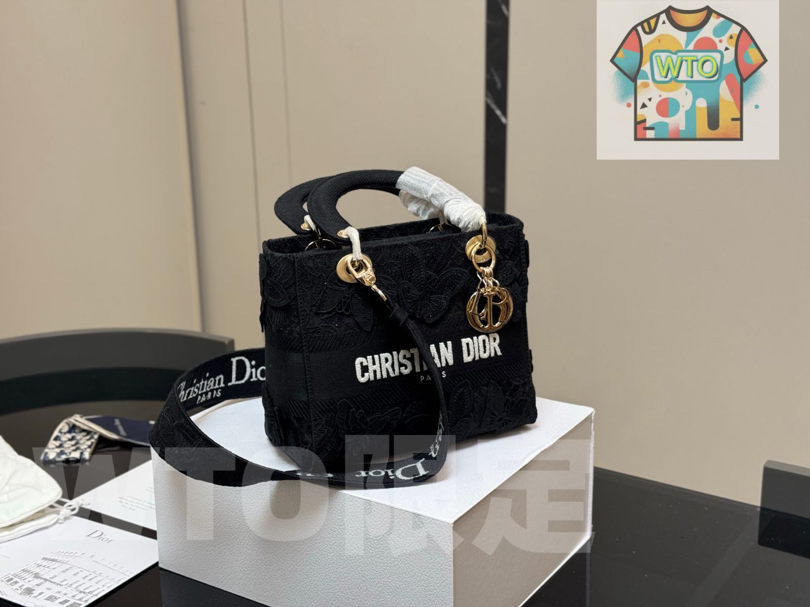 折りたたみ式ボックス付き