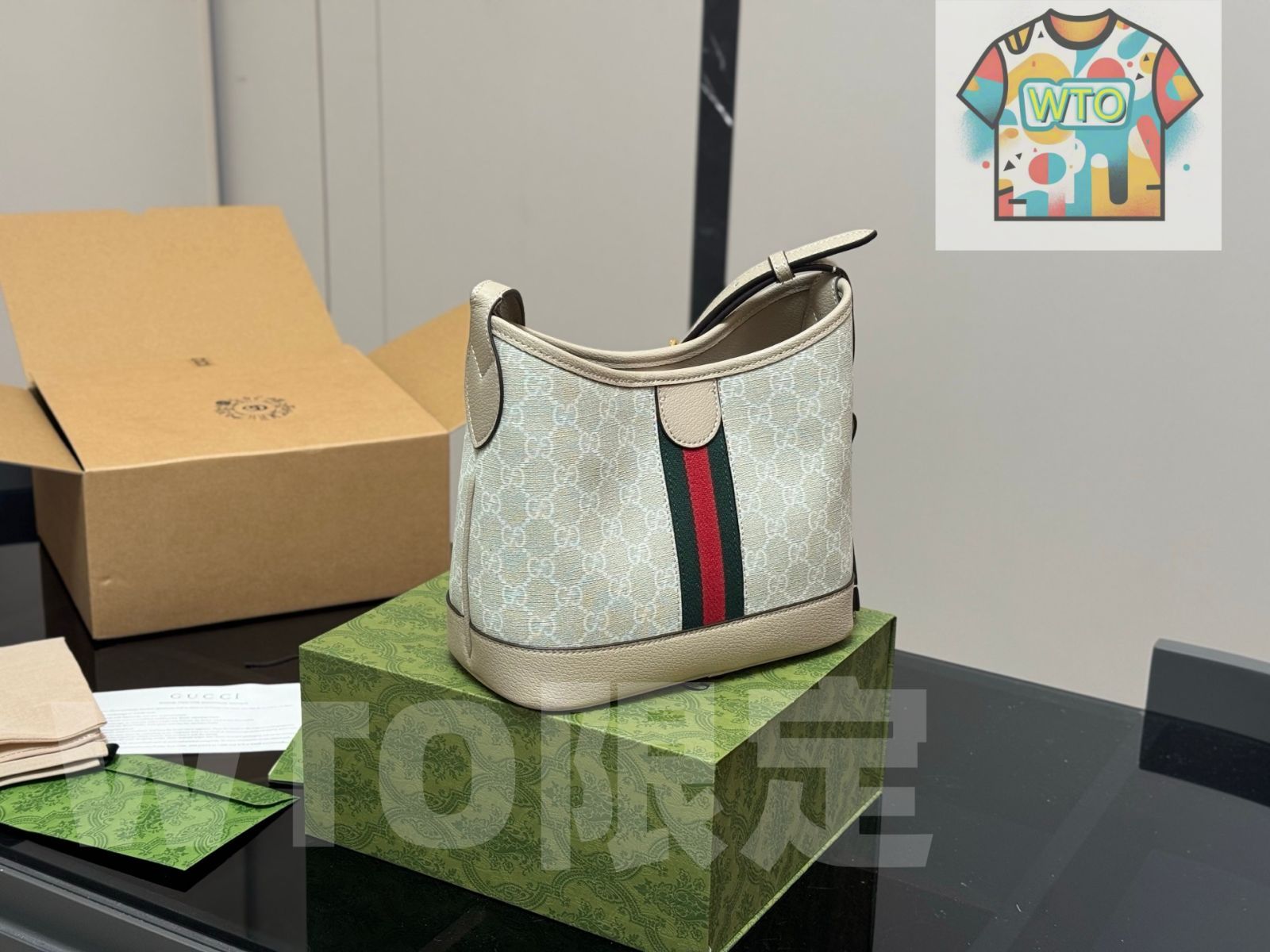 調節 な肩帯付き大容量ホボデザイン