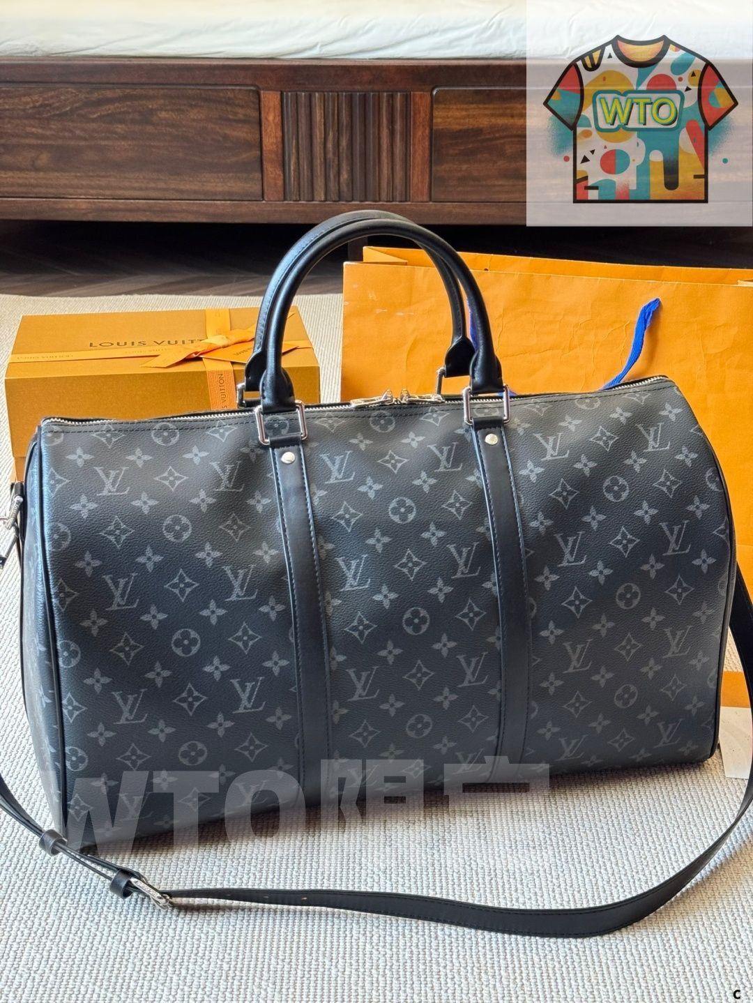 リミテッドデザイン旅行バッグ