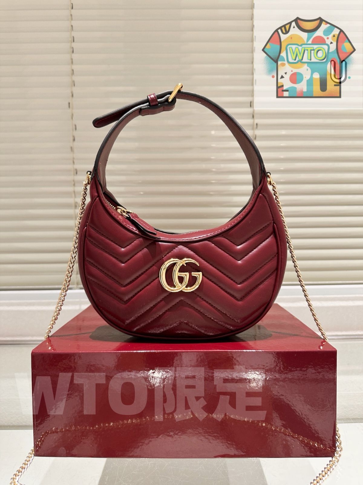 今日 Gucci グッチ 折りたたみギフトボックス付き マーモンアームレストバッグ ヴィンテージ風永続デザイン