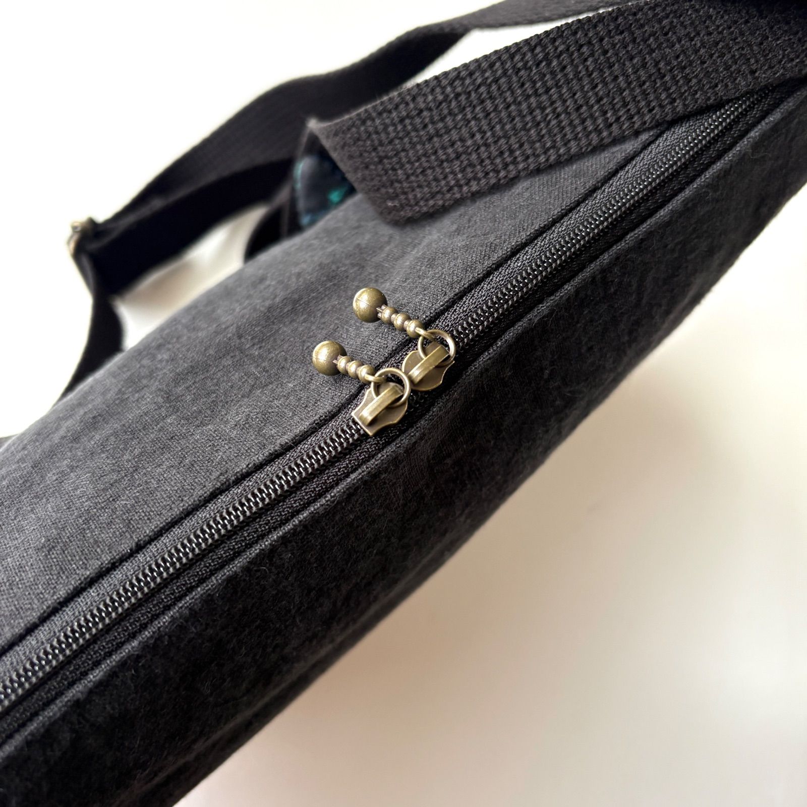 ハンドメイドミナペルホネン大きなサイズのクロワッサンショルダー