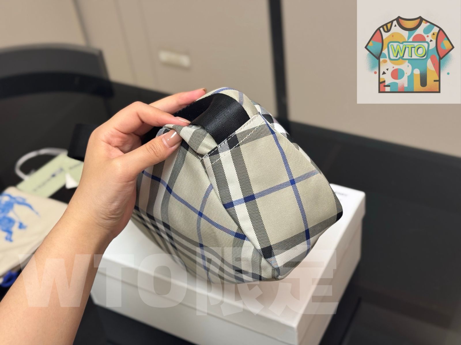  今日 Burberry バーバリー ニューカメラバッグ シリーズ 最新素材の格柄が特徴的なファッショナブルデザイン-WTO輸入2 ハンドバッグ バッグ