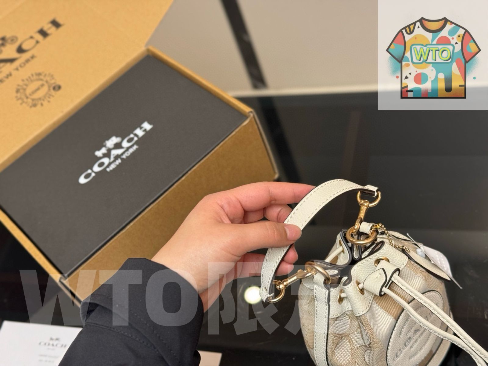 今日 Coach コーチ ミニバケットバッグ シリーズ デニム素材で作られた精巧可愛らしいデザイン-WTO輸入2