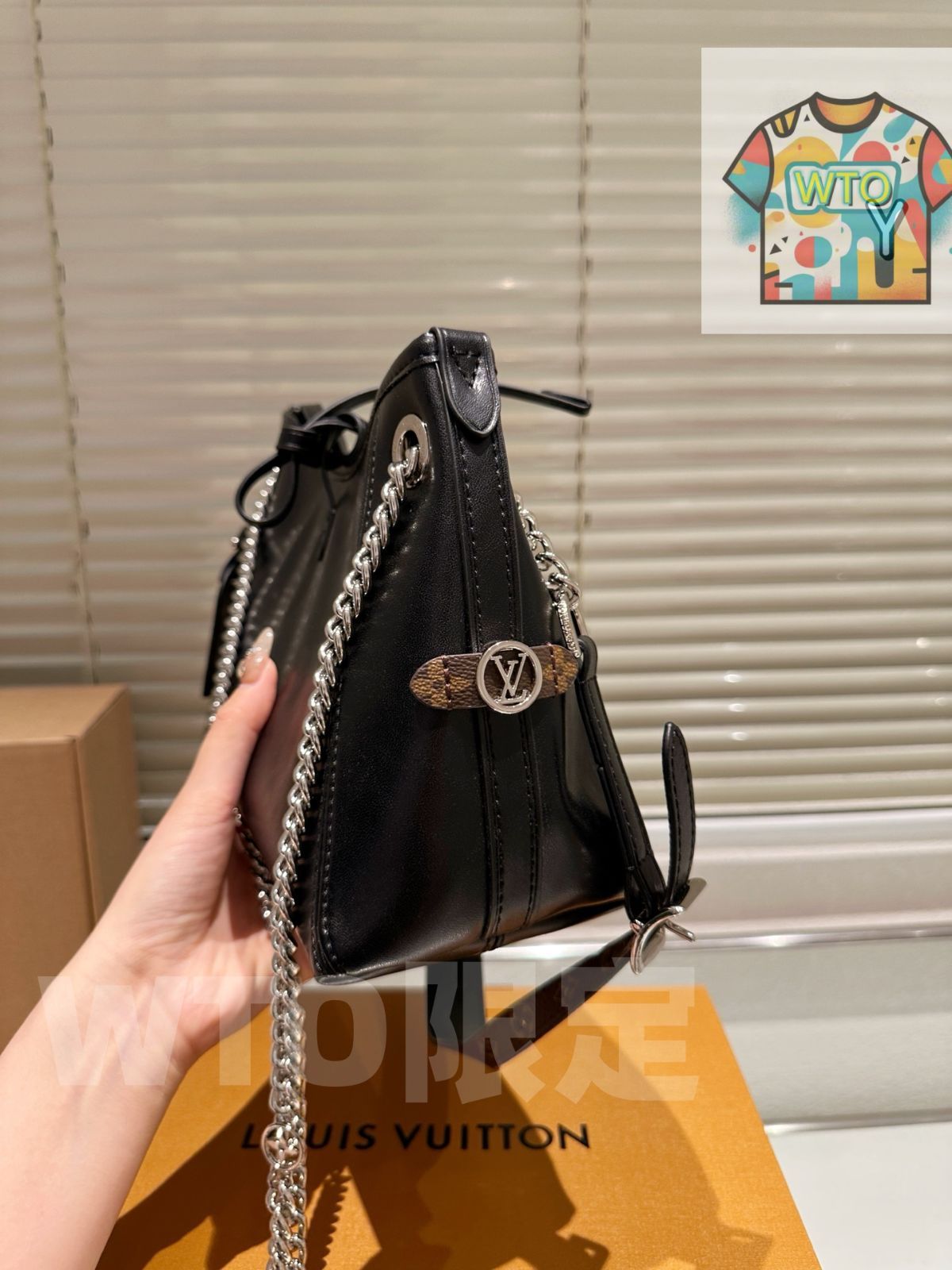 キャリーオールシリーズ チェーンとレザーがミックスされた肩紐デザイン-WTO輸入2