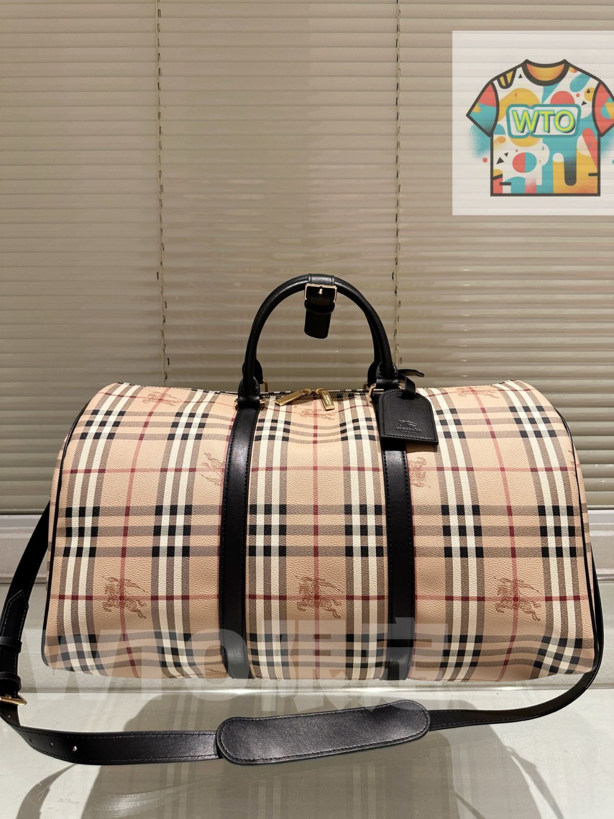 今日 Burberry バーバリー ヴォヤージュトリオンフェシリーズ 大容量で収納しやすい老花格紋デザイン-WTO輸入2
