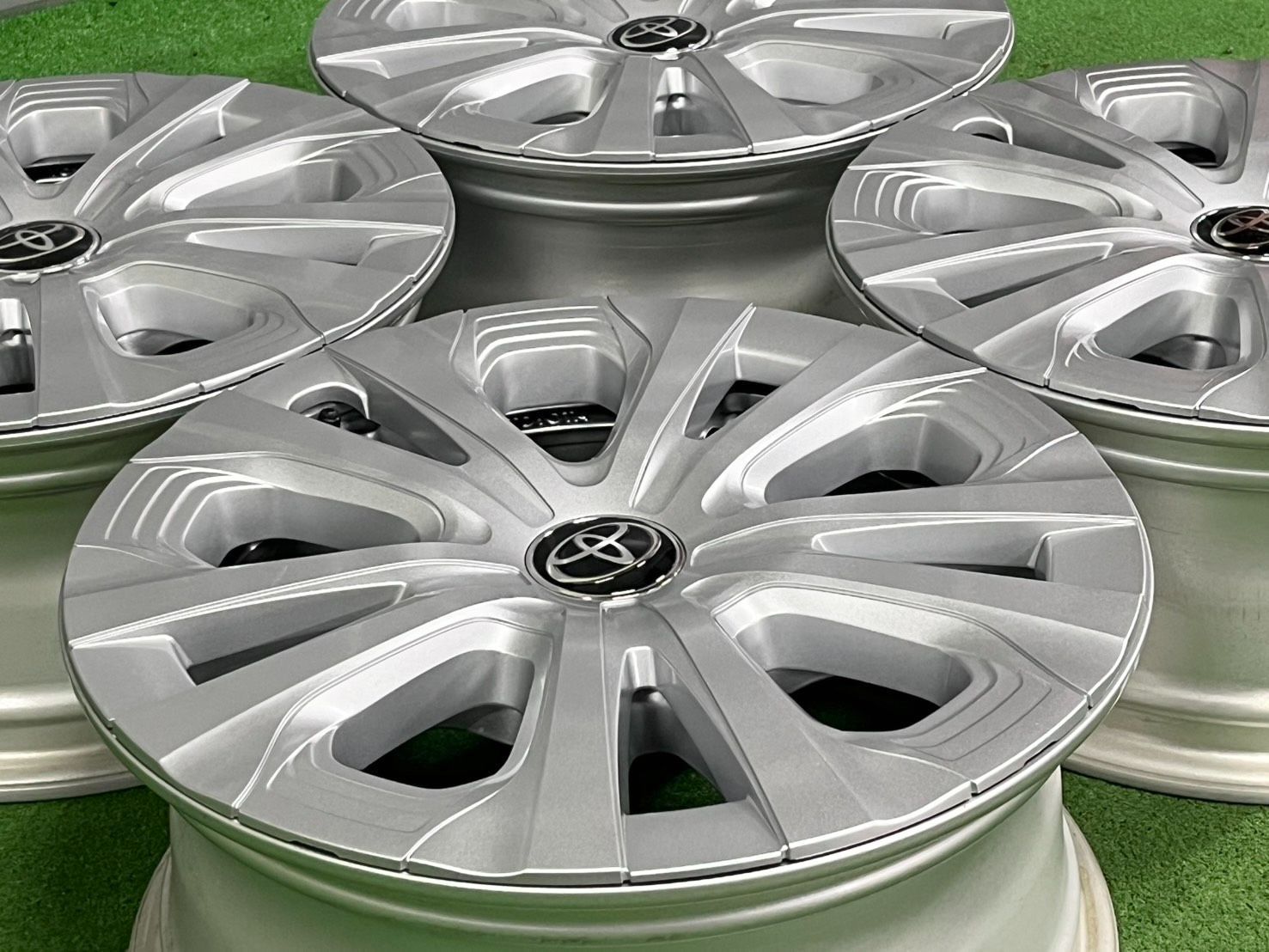 新車外し品 トヨタ 50 プリウス 15 in 6 5 J 40 PCD 100 4本 TOYOTA ウィッシュ カローラツーリング スポーツ 交換用