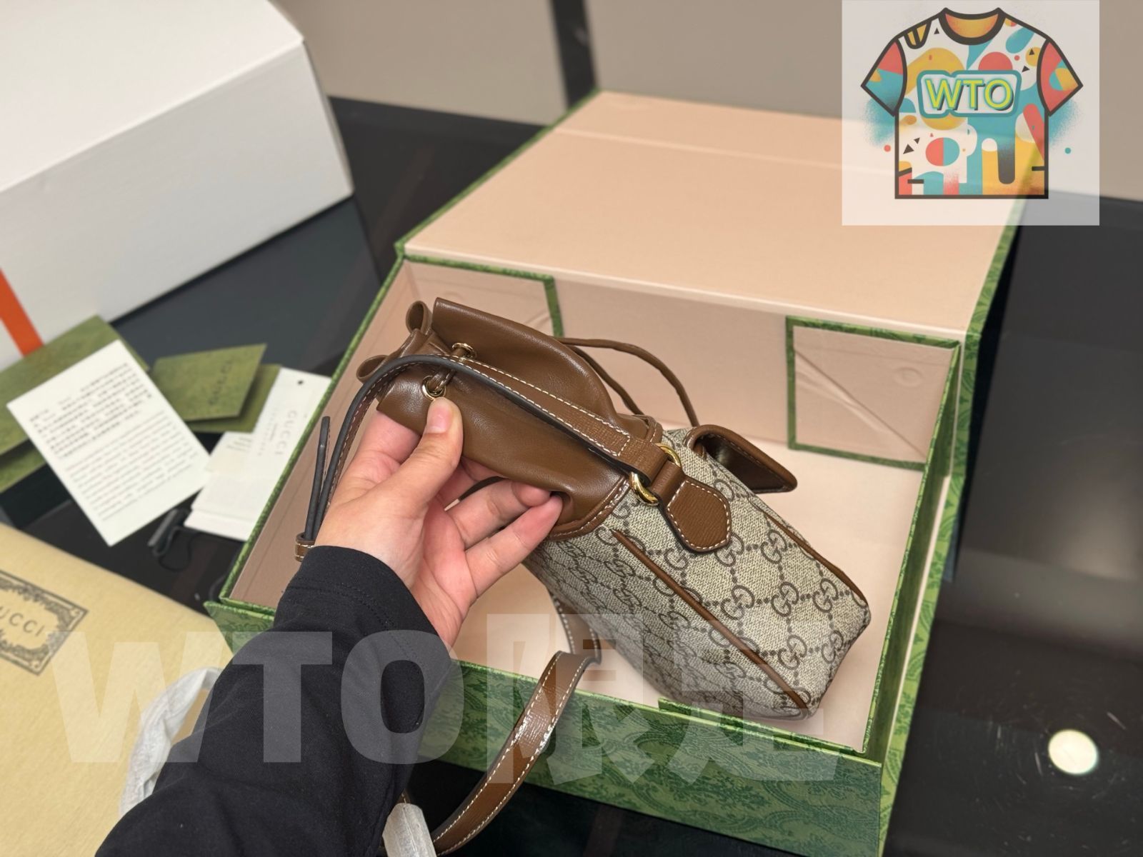 ミニバケットバッグ