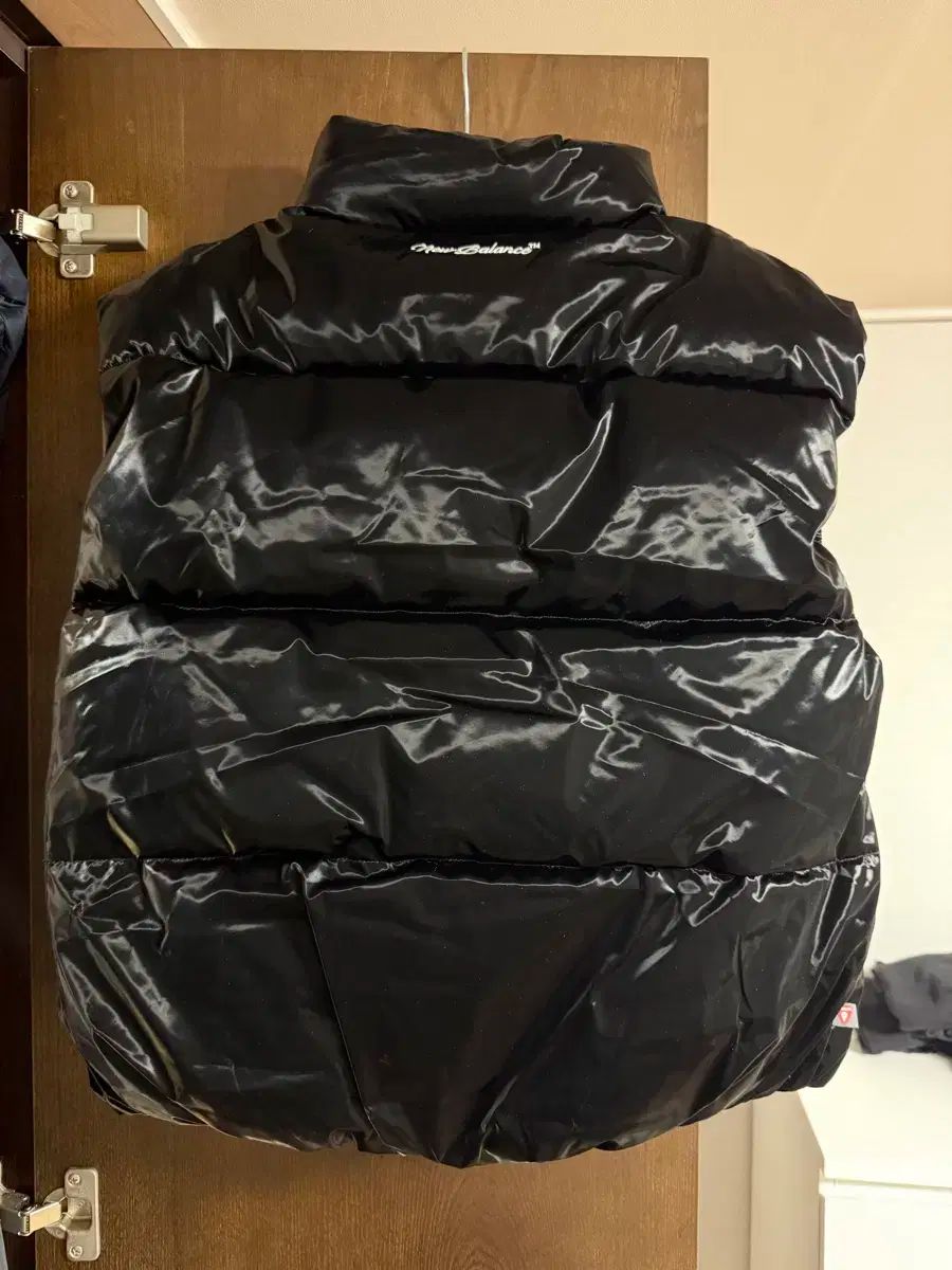 ニュー ンス キッズ クロップド ダウン ベスト 150 サイズ