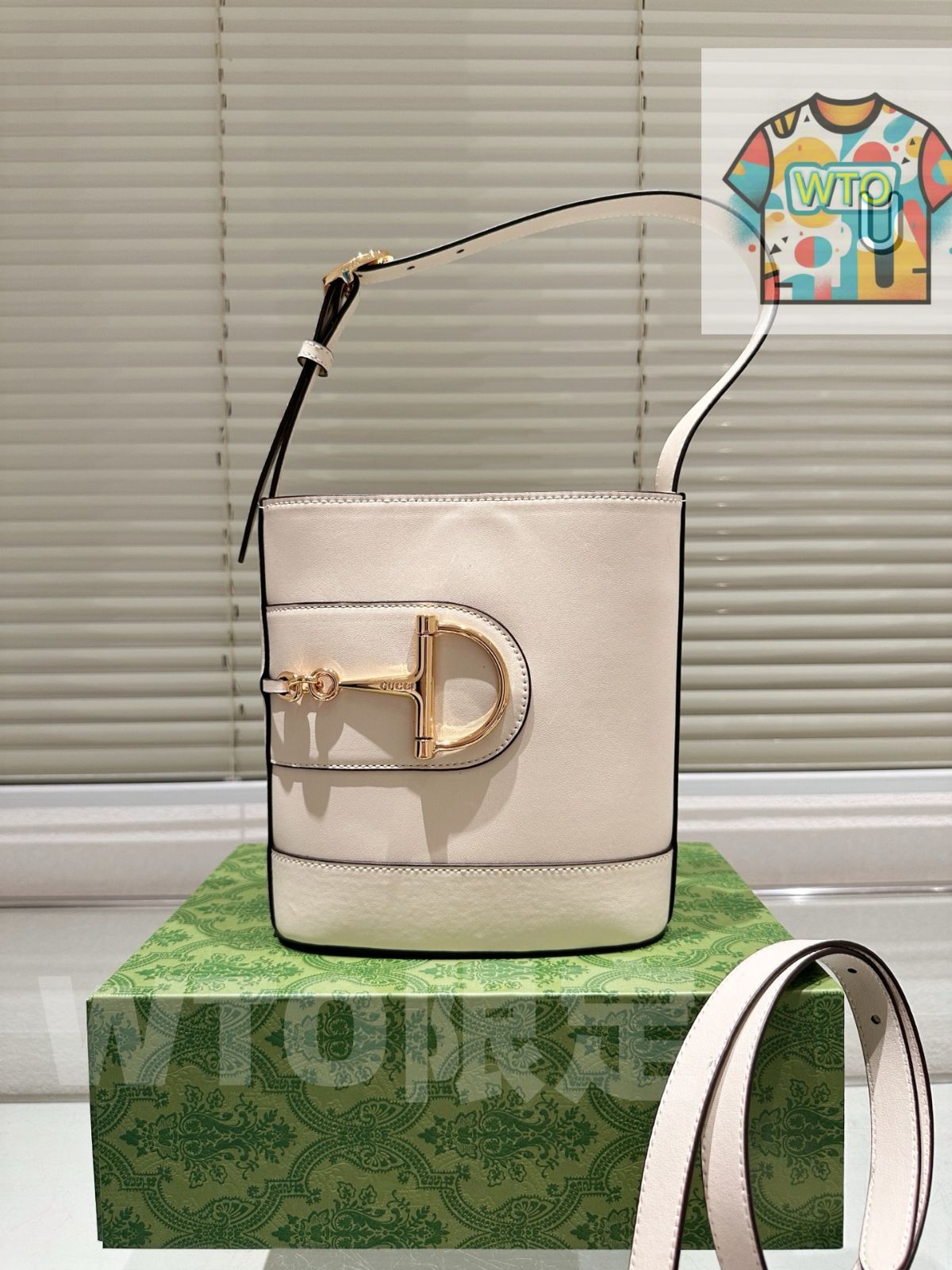 モノグラム ホースビット