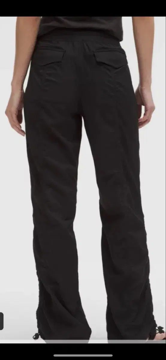 パンツ ヴァンクーバー本店