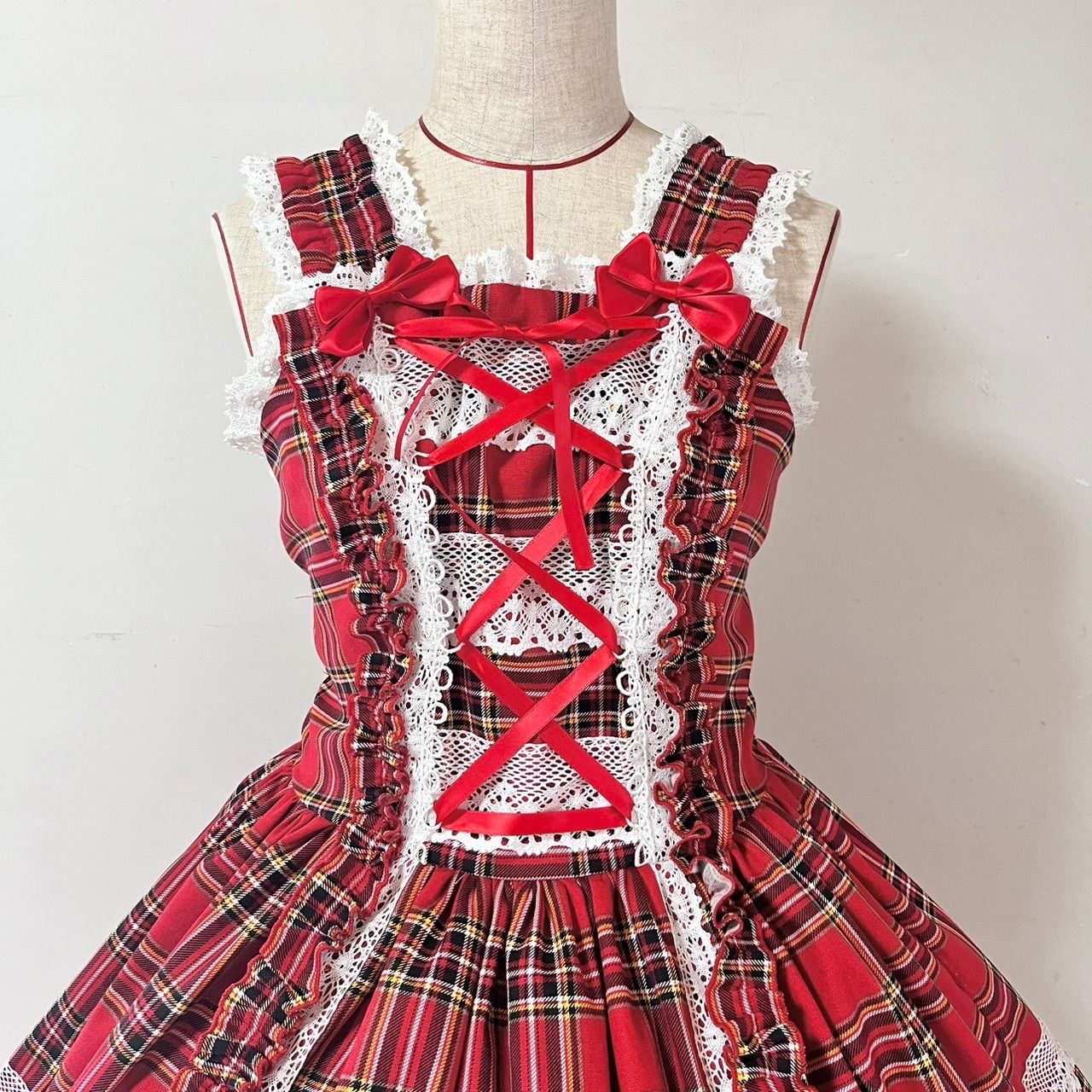 タータンチェックジャンパースカート 赤