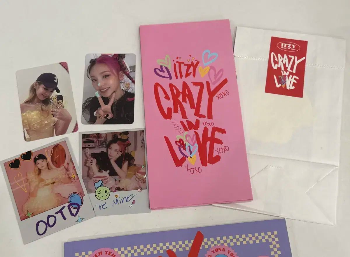 ITZY 잇지 サイン入り アルバム トレカ 含む