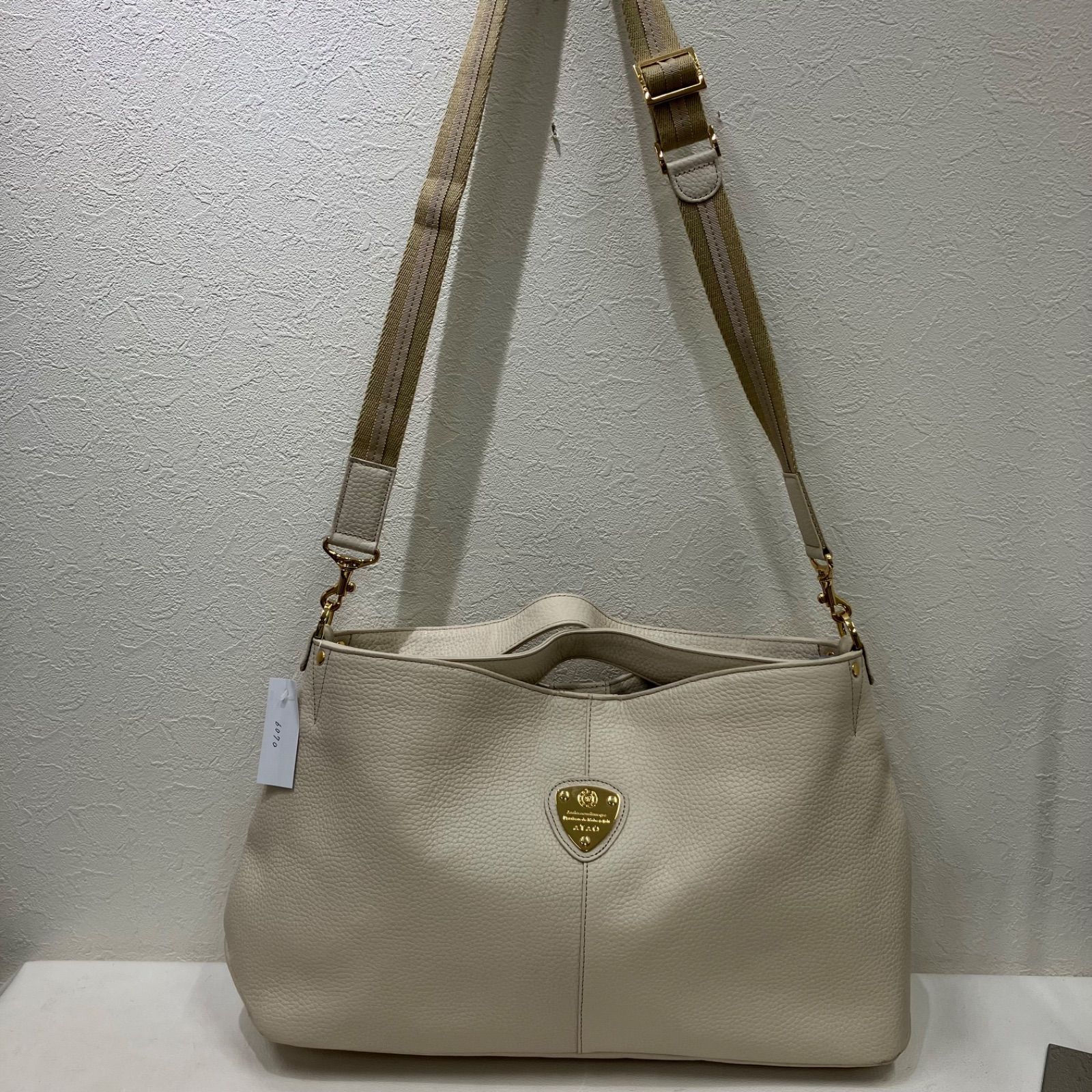 6070 ATAO アタオ トートバッグ 2way ショルダーバッグ エルヴィ レザー ライトベージュ系 保存袋付き レディース