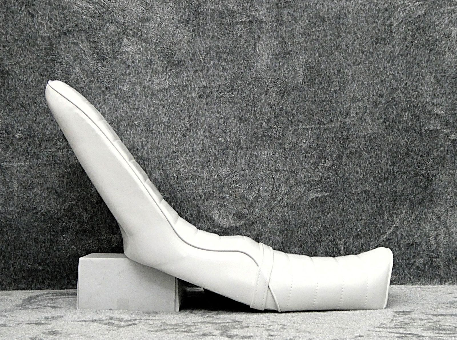 エイプ　白　エナ　４０ｃｍ　三段シート/エナメル ホワイト APE キャブ車 エイプ 40白エナ 三段シート/補強入 あんこ抜きFI 50ホワイト100 APE