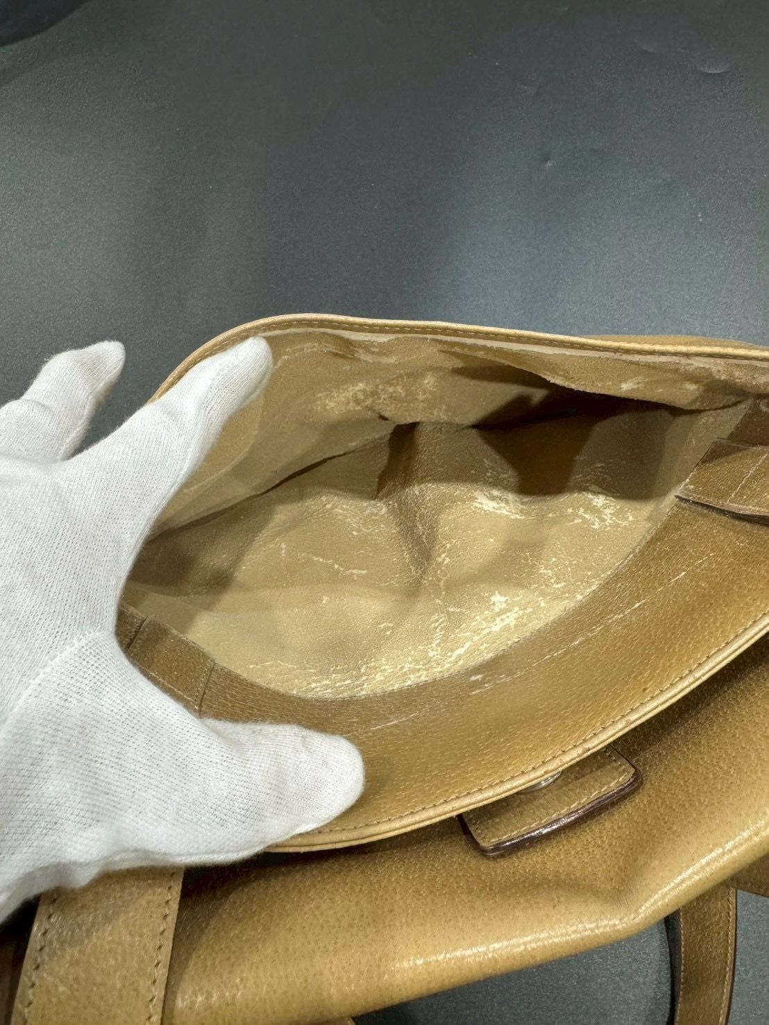  グッチ レザー ハンドバッグ ハンドバッグ バッグ