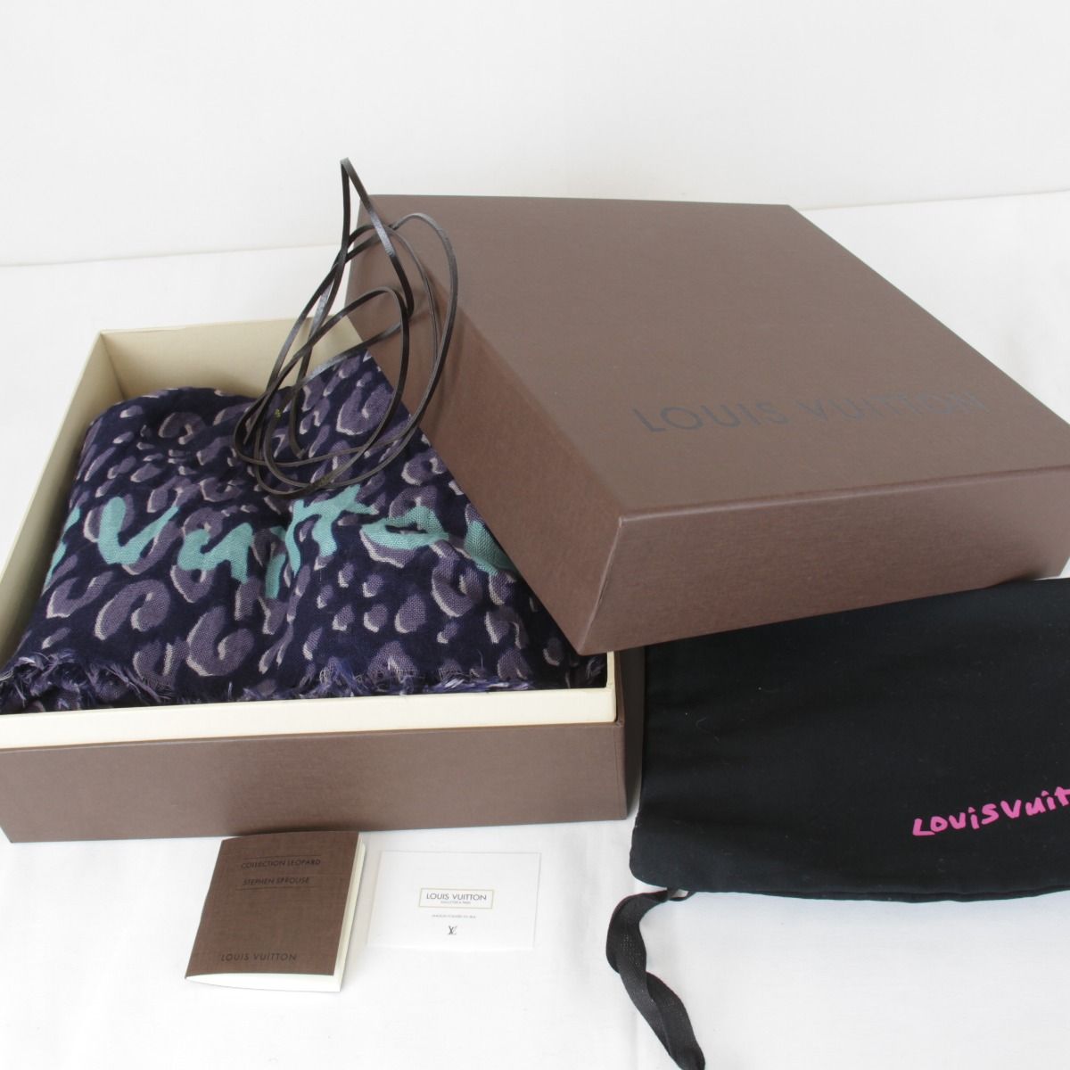 ルイヴィトン M75032 カシミヤ×シルク エトール レオパード ストーリ ルイヴィトン M75032 カシミヤ×シルク エトール レオパード ストーリ