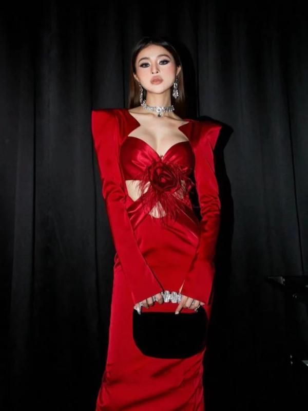 ワンピース レディース クリスマス 秋冬 パーティー ドレス ロングドレス Vネック 長袖 高腰 3D 宴会 礼服 ポリエステル 赤 黒