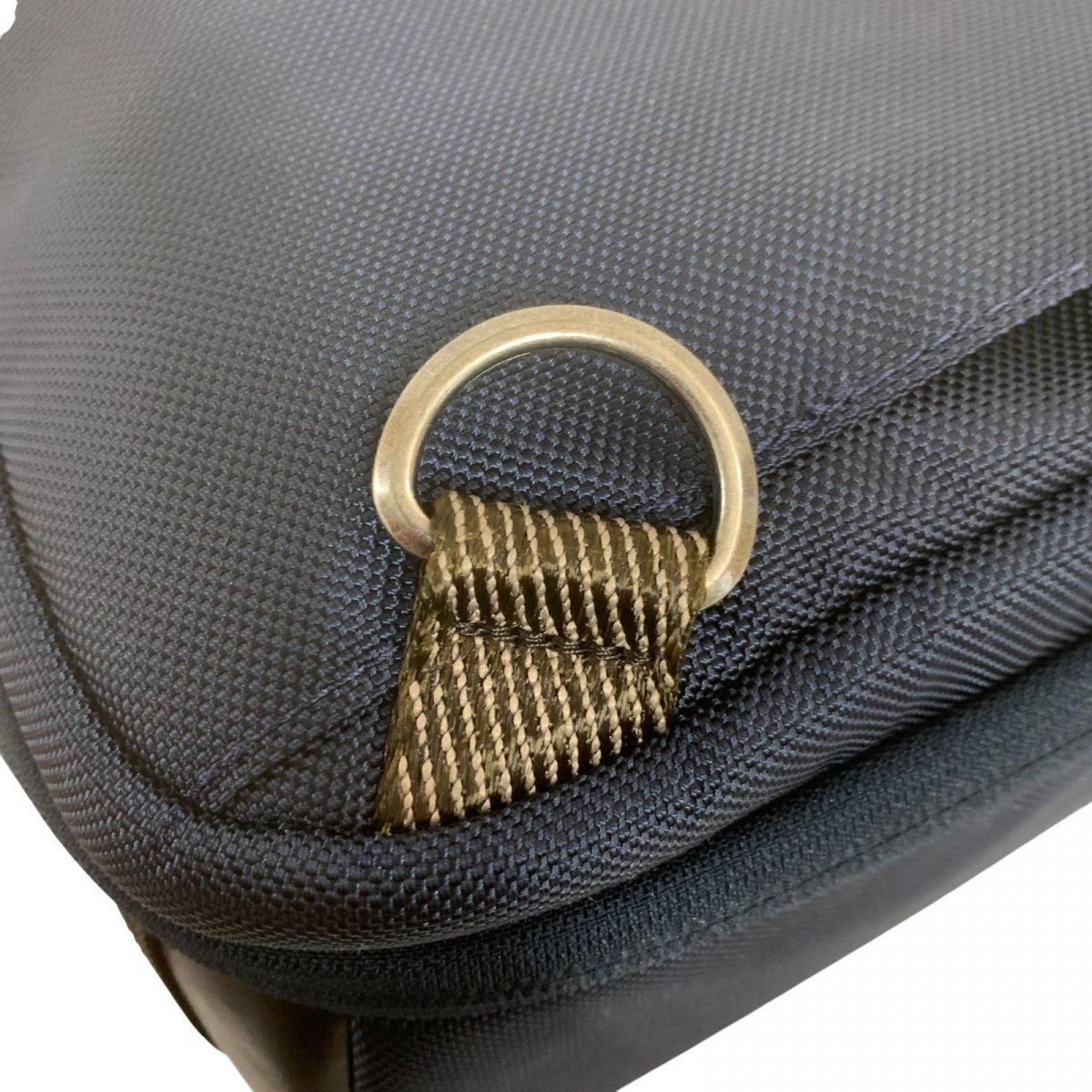 2223398NVYO BKK832322大