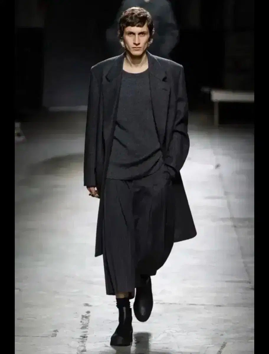 Dries Van Noten メンズコート サイズ48 ドリス・ヴァン・ノッテン / コレクション コート ブラック / 48 SS 25