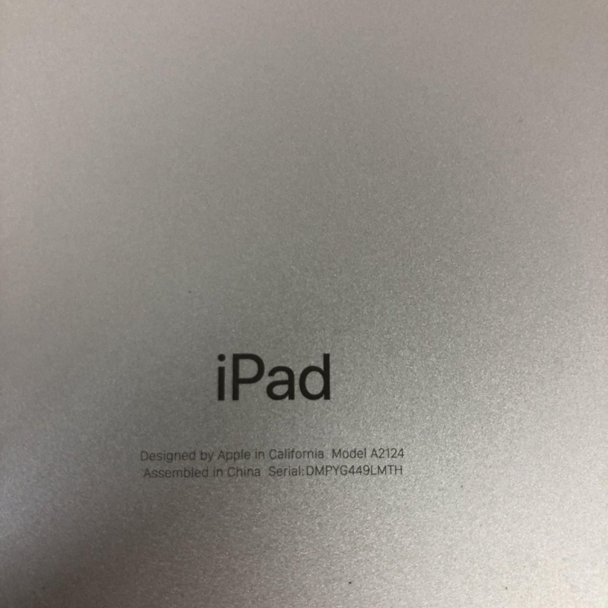 mini iPad Apple アイパッド アップル、Retinaディスプレイを搭載した「iPad ME820J&frasl;A タブレット Apple アップル iPad mini 7.9インチ 第5世代 Wi-Fi + Cellular 256GB A2124 MUXD2J/A SIMdocomo AAK850821新