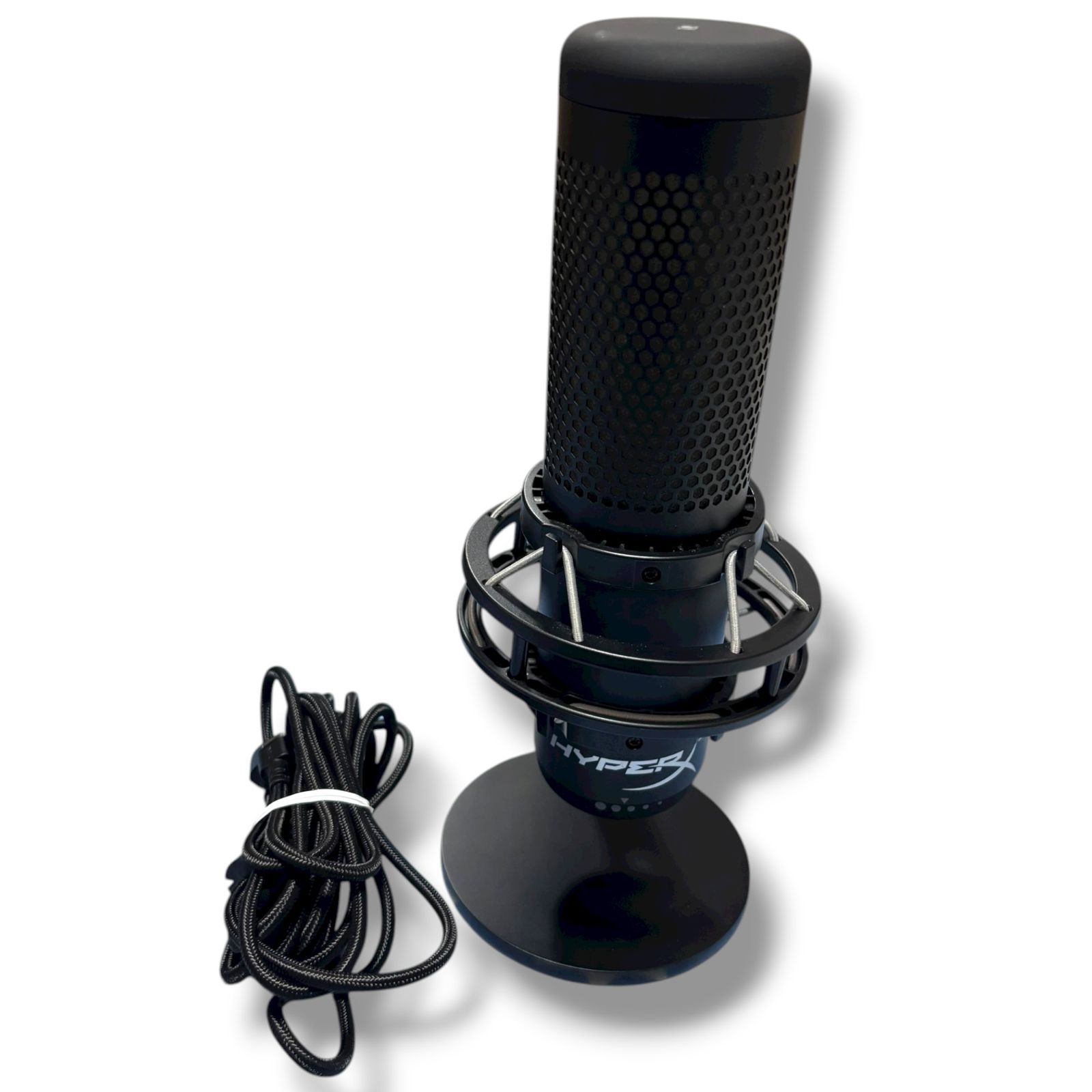 管理番号3116 HyperX QuadCast S スタンドアロンマイク RGBライティング ストリーマー コンテンツクリエーター ゲーマー向け PC PS 4使用 2年保証 HMIQ 1 XX RG G 4 P 5 7 AA