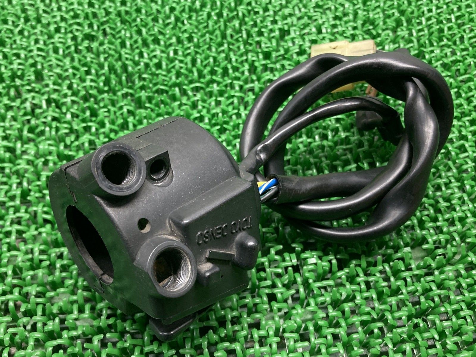 ゼルビス ハンドルスイッチ 右 ホンダ 純正 中古 バイク 部品 MC25