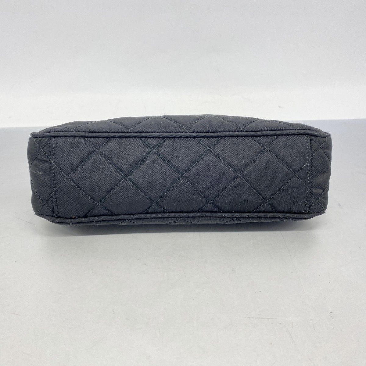 プラダ ハンドバッグ