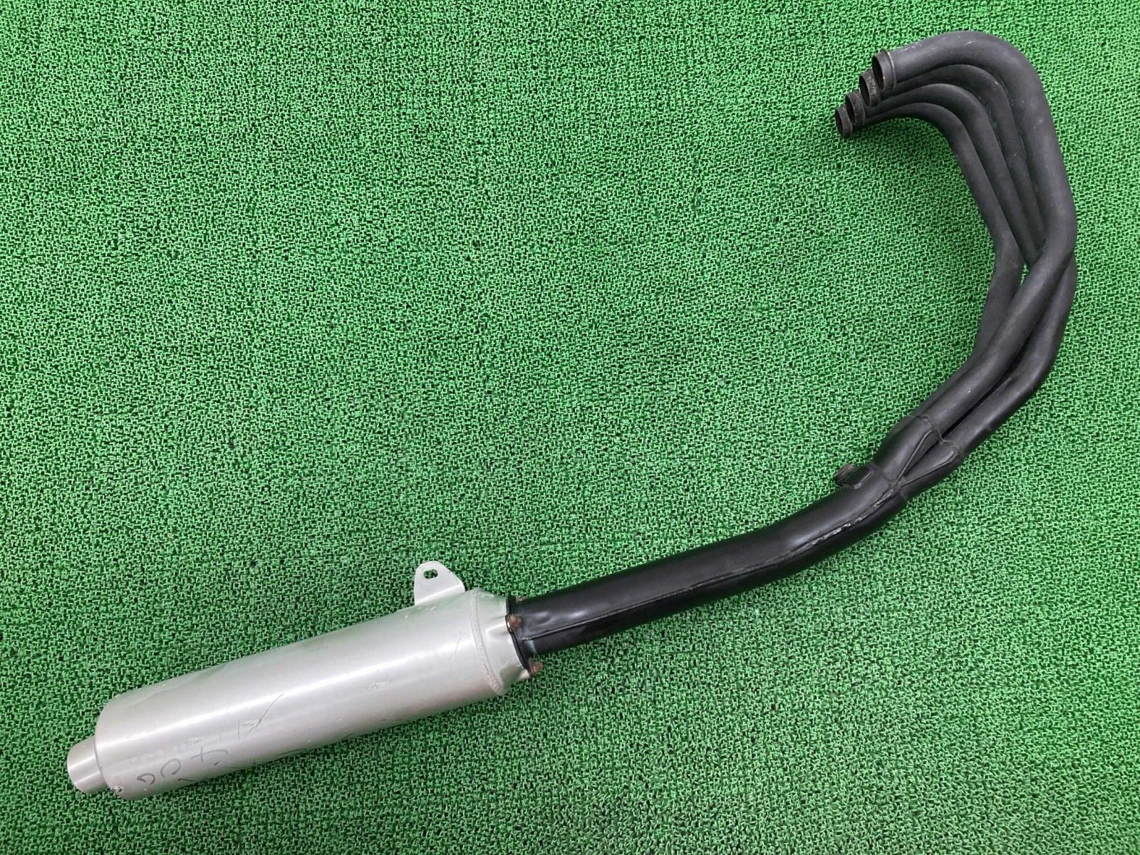KEN ＺＲＸ４００　純正マフラー ZRX400 マフラー K377 カワサキ 純正 中古 バイク 部品 ZR400E 98-03年