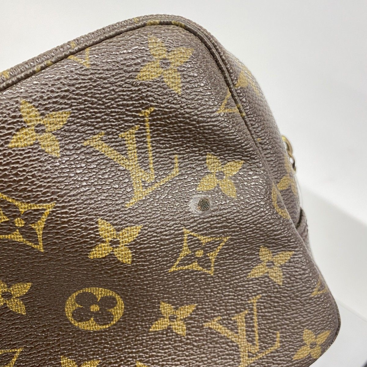 1537 ルイヴィトン