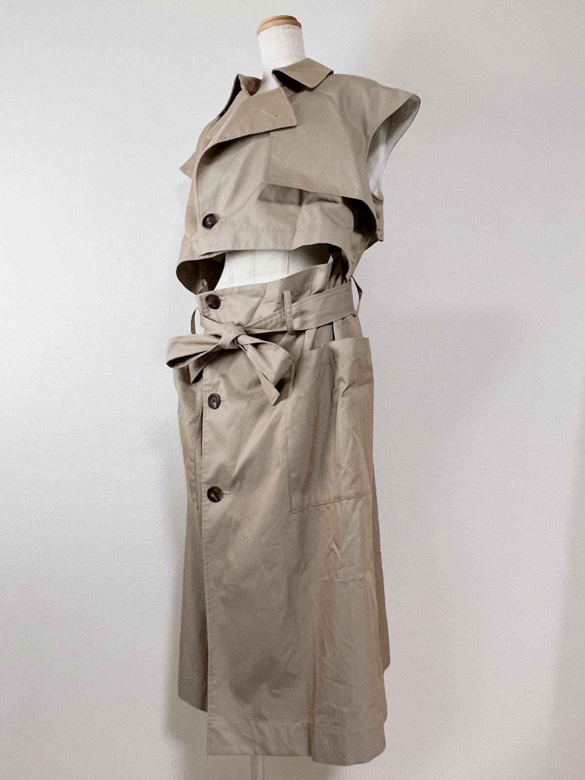 kotohayokozawa コトハヨコザワ ワンピース ベージュ