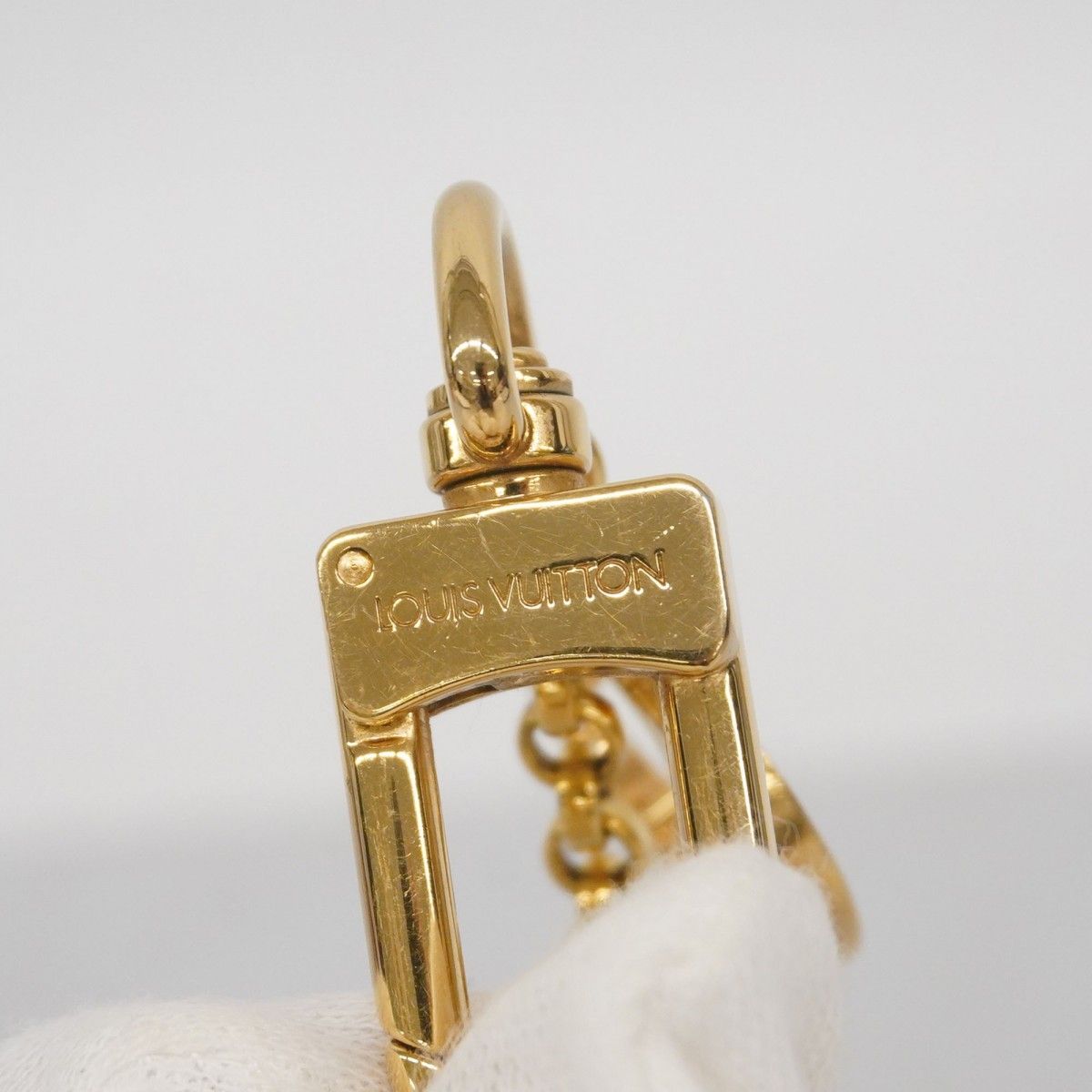 5 oc 1830 ルイヴィトン キーホルダー フルールドゥモノグラム M 65111 ゴールド ピンク ホワイト レディース