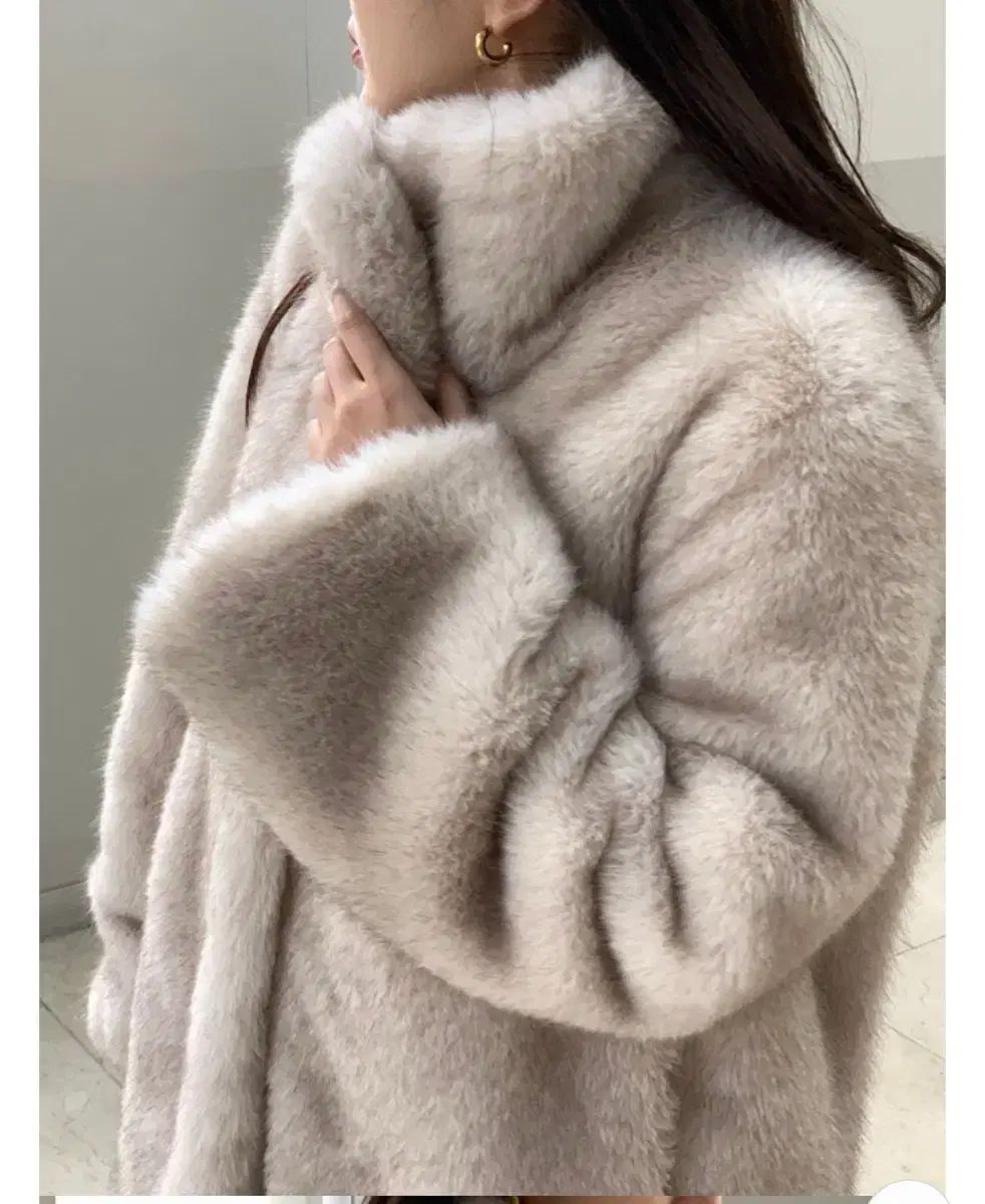 バーベイン ハイネックリング ファージャケット