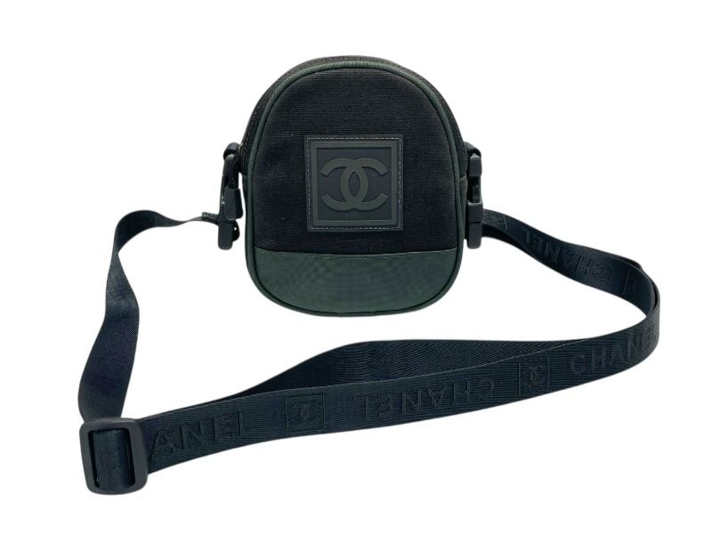 CHANEL シャネル ココマーク スポーツライン ミニショルダーバッグ 8番台 ブラック カーキ キャンバス 4b009067