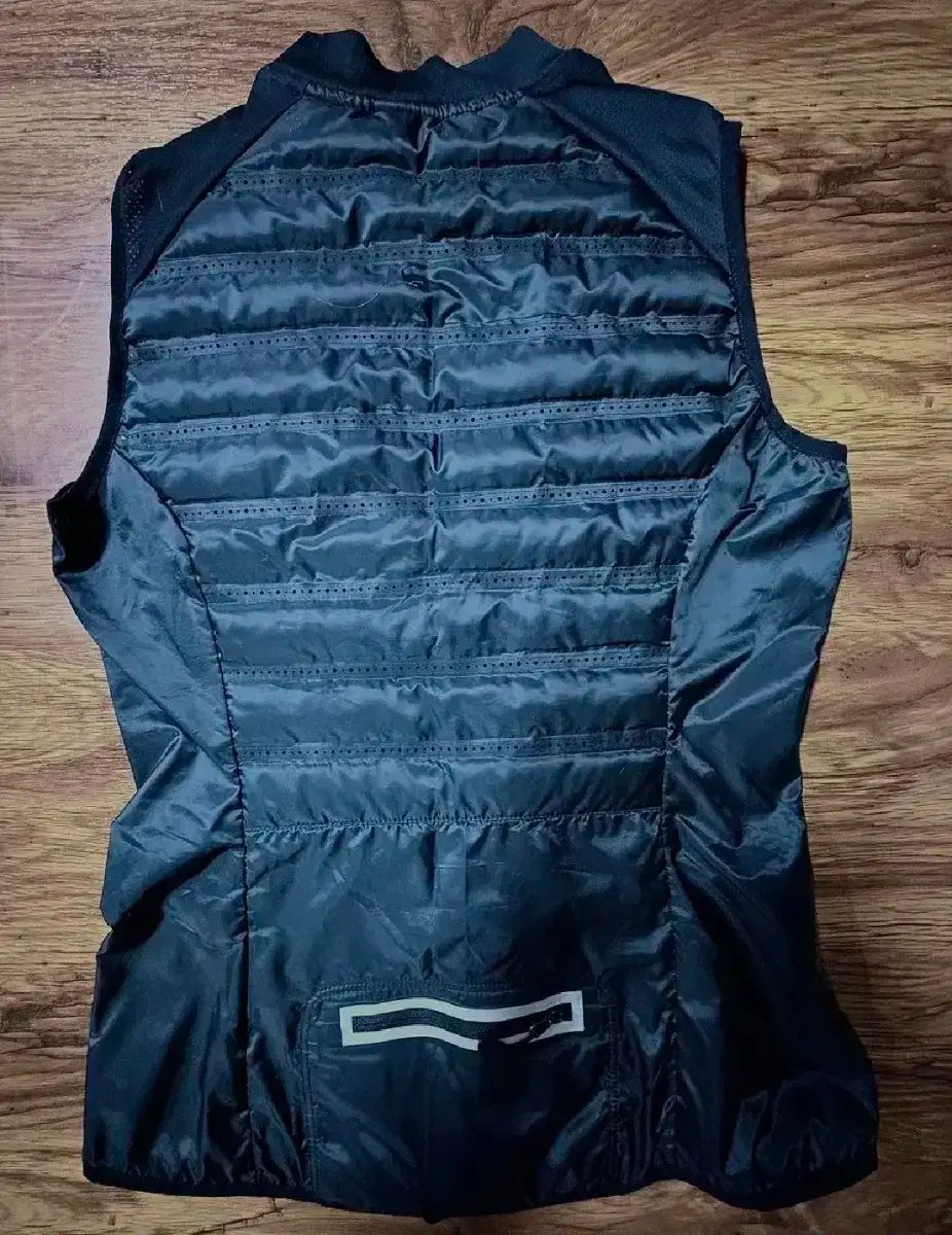 ナイキ レディース ランニング グース ダウン ベスト エアロロフト