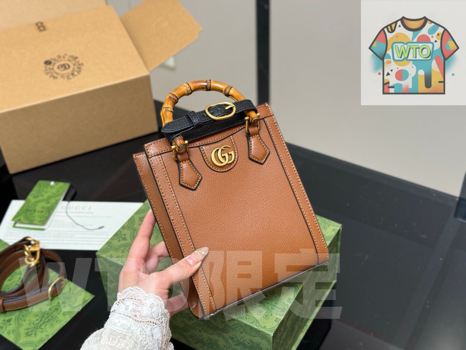 今日 Gucci グッチ ダイアナ竹の節手袋シリーズ 折りたたみ き 竹の節とバックルを ている