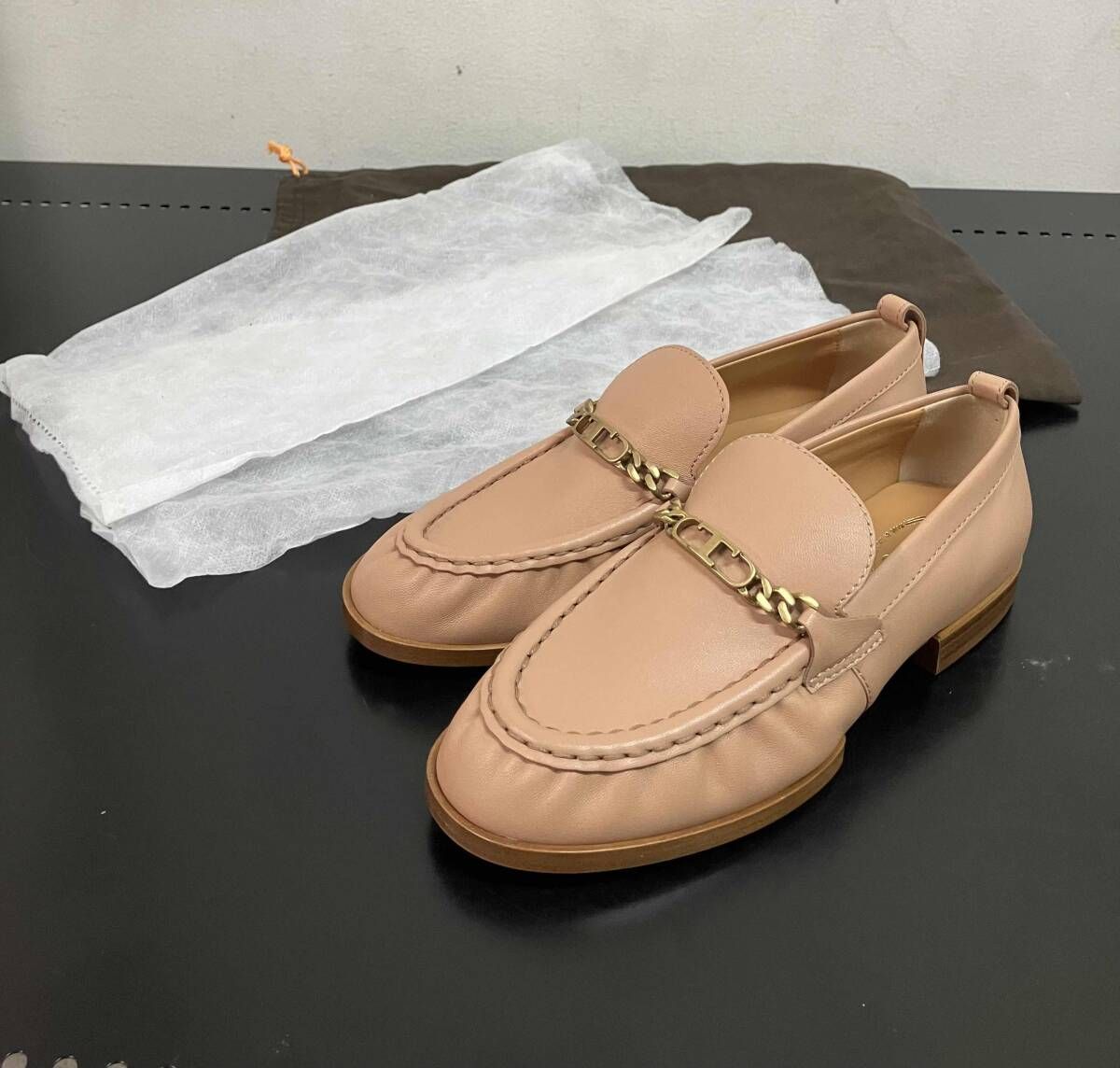 TOD’S トッズ Tチェーン ローファー サイズ34 ピンク パンプス イタリア製 袋あり