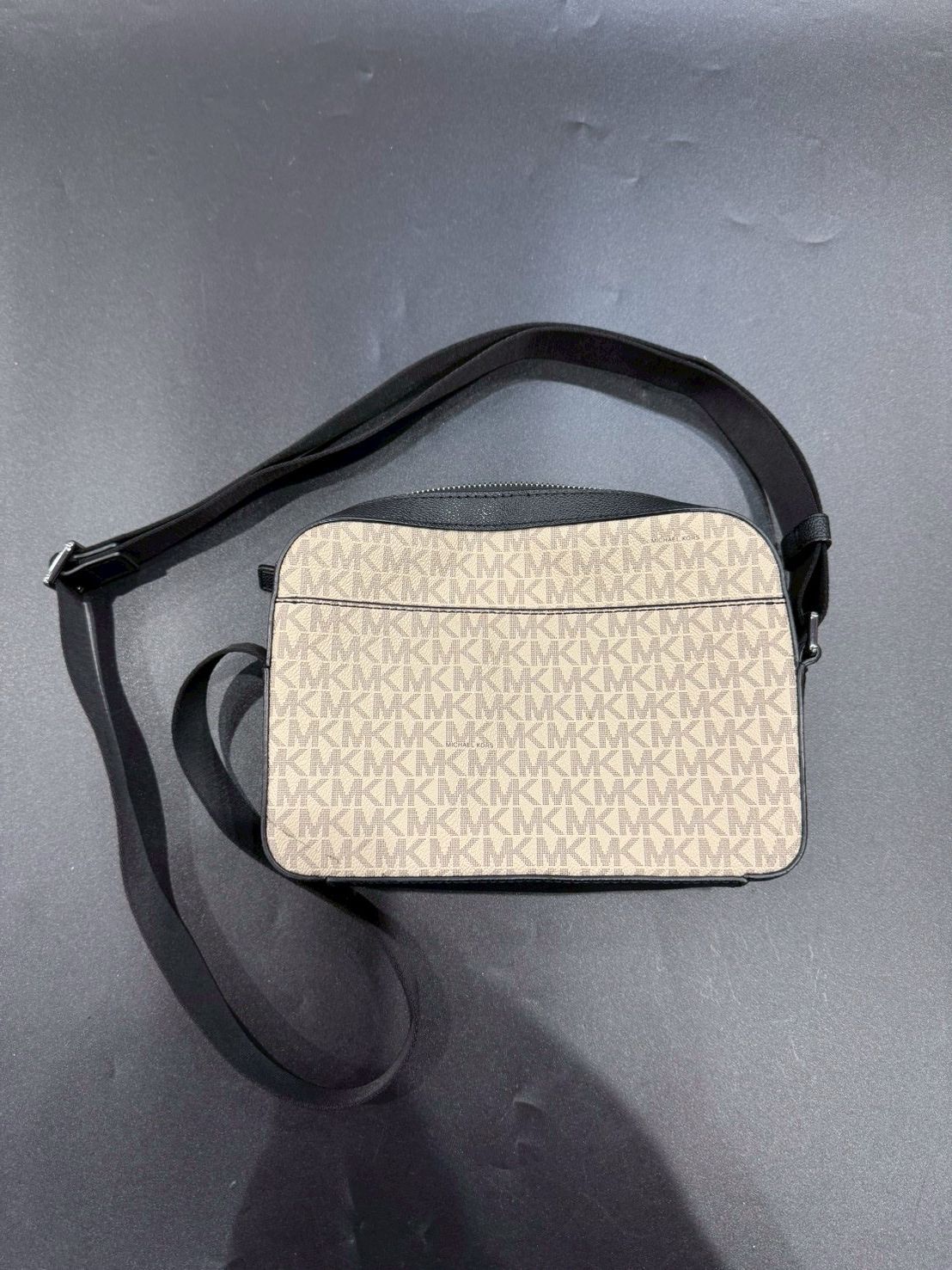 マイケルコース ショルダーバッグ B25101533