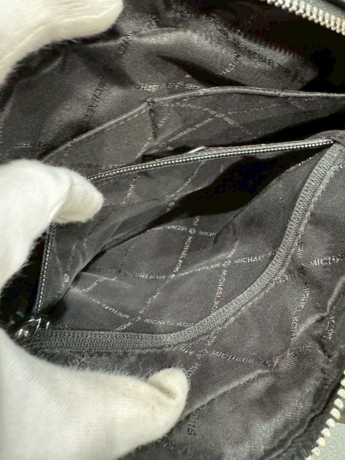 ショルダーバッグ